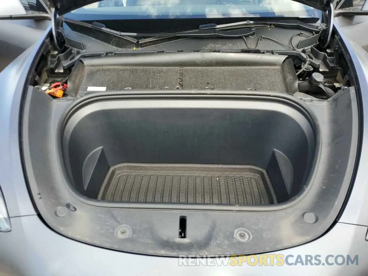 12 Photograph of a damaged car 7SAYGDEF2PF709336 TESLA MODEL Y 2023