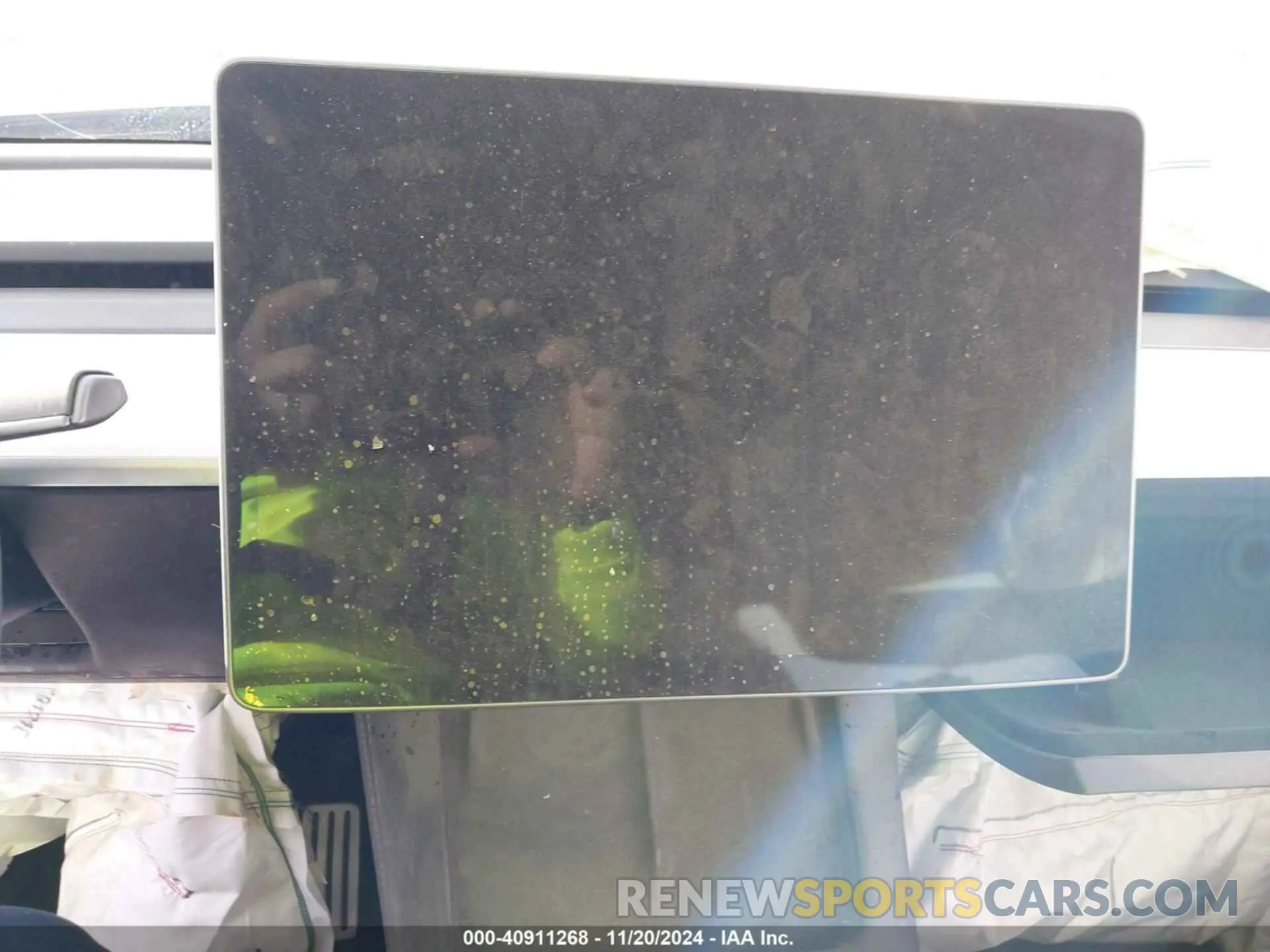 16 Photograph of a damaged car 7SAYGDEF2PF737721 TESLA MODEL Y 2023