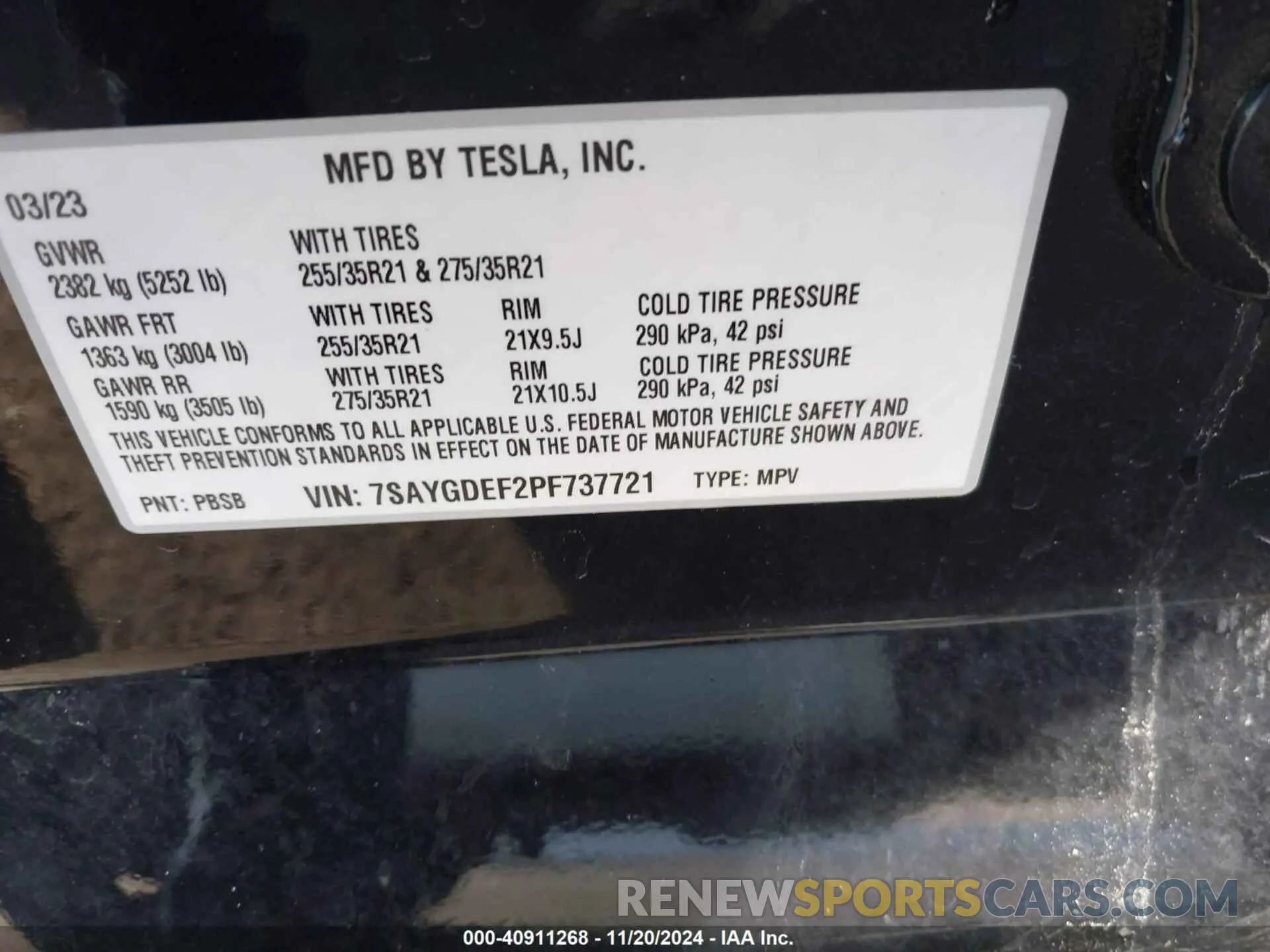 9 Photograph of a damaged car 7SAYGDEF2PF737721 TESLA MODEL Y 2023