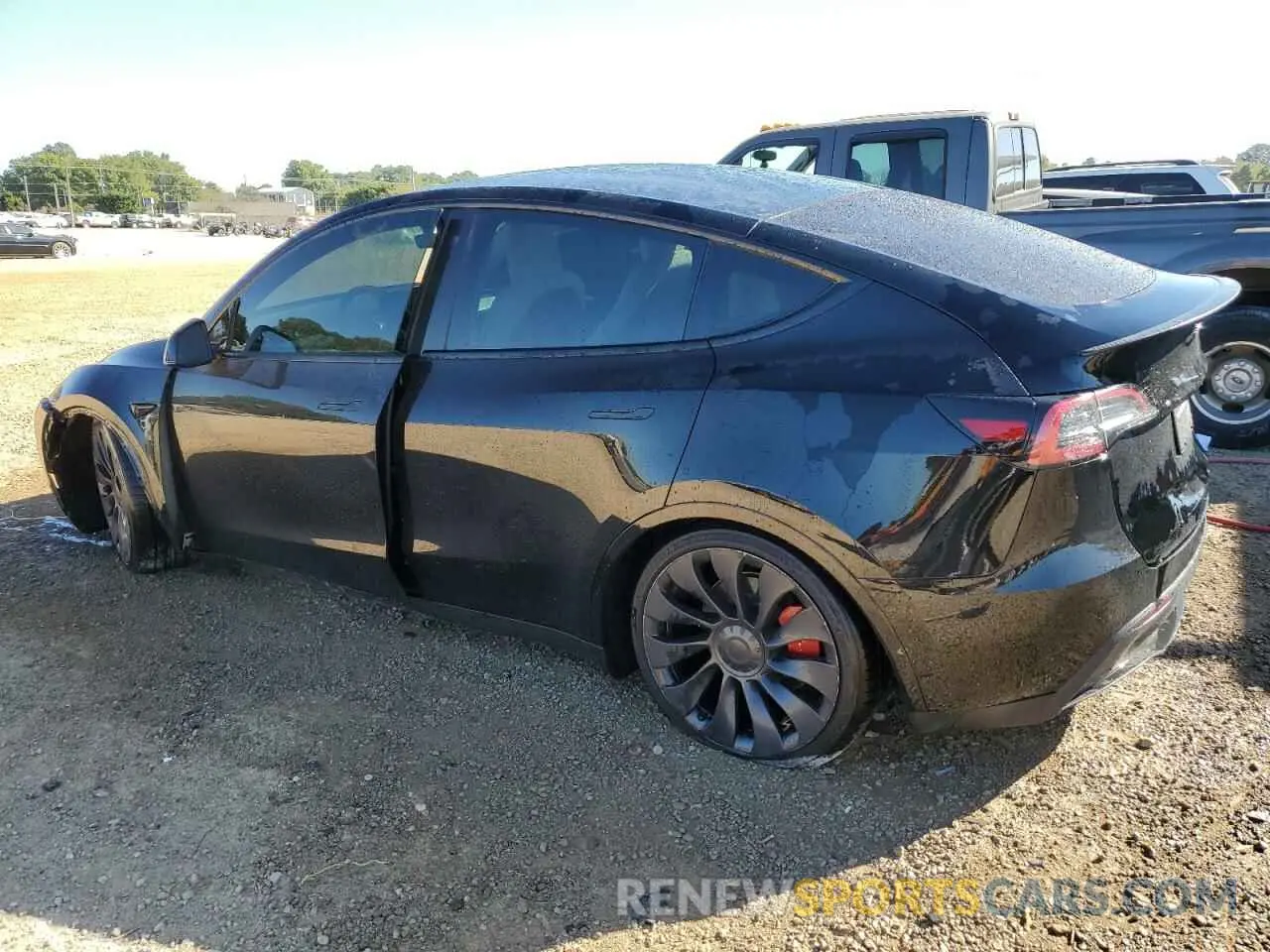 2 Photograph of a damaged car 7SAYGDEF2PF765941 TESLA MODEL Y 2023