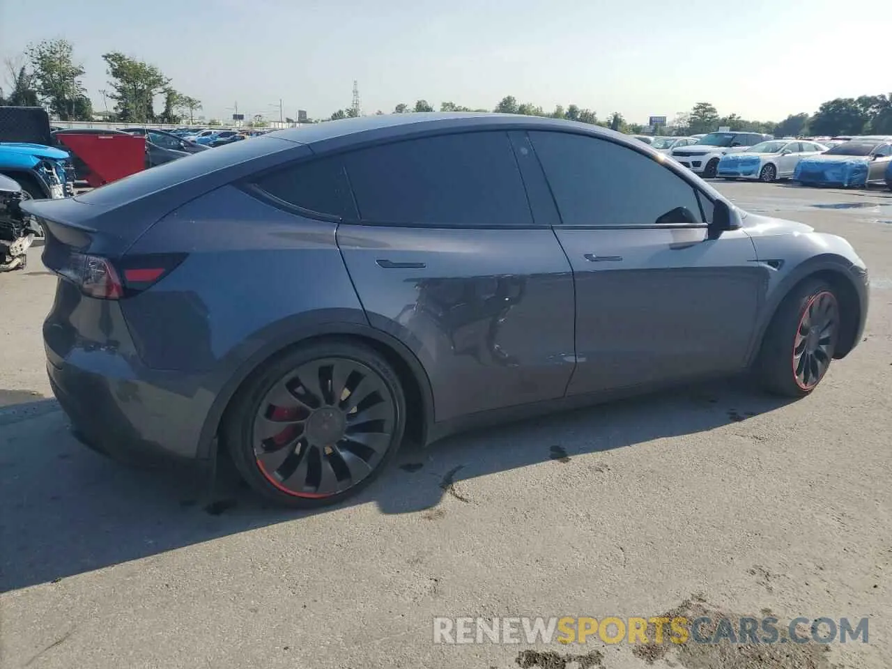 3 Photograph of a damaged car 7SAYGDEF2PF783176 TESLA MODEL Y 2023