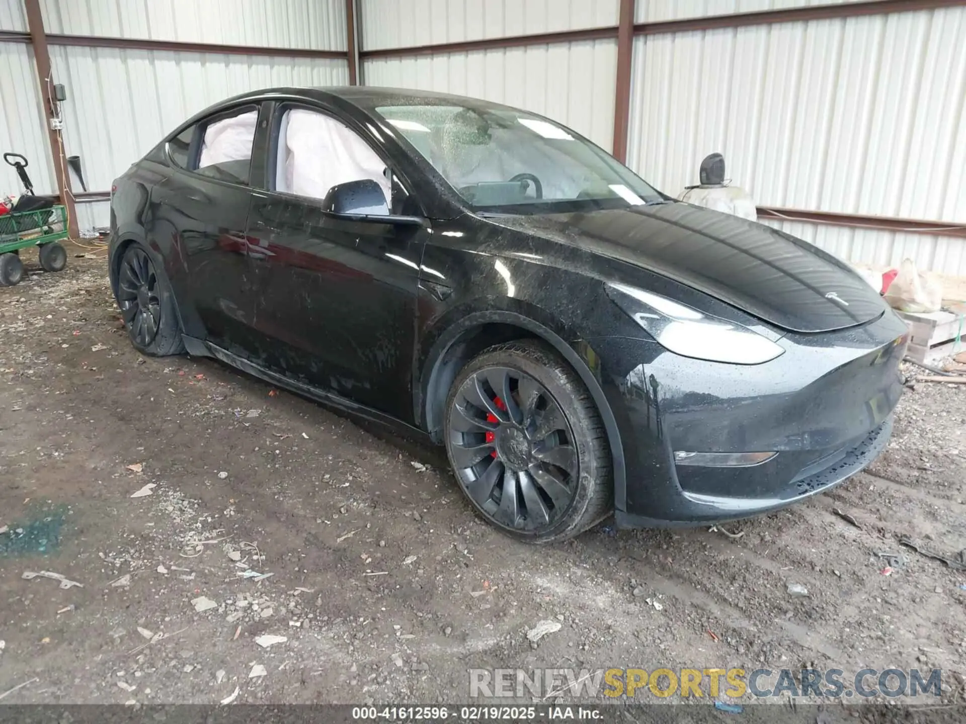 1 Photograph of a damaged car 7SAYGDEF2PF800641 TESLA MODEL Y 2023