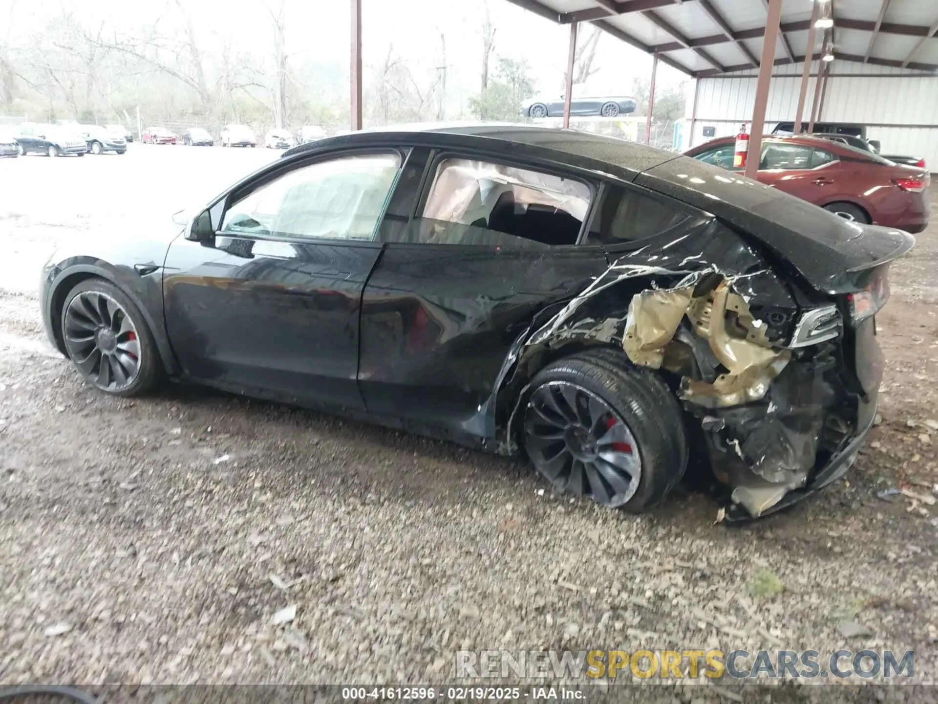 13 Photograph of a damaged car 7SAYGDEF2PF800641 TESLA MODEL Y 2023