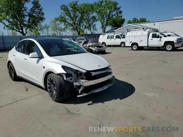 10 Photograph of a damaged car 7SAYGDEF2PF812675 TESLA MODEL Y 2023