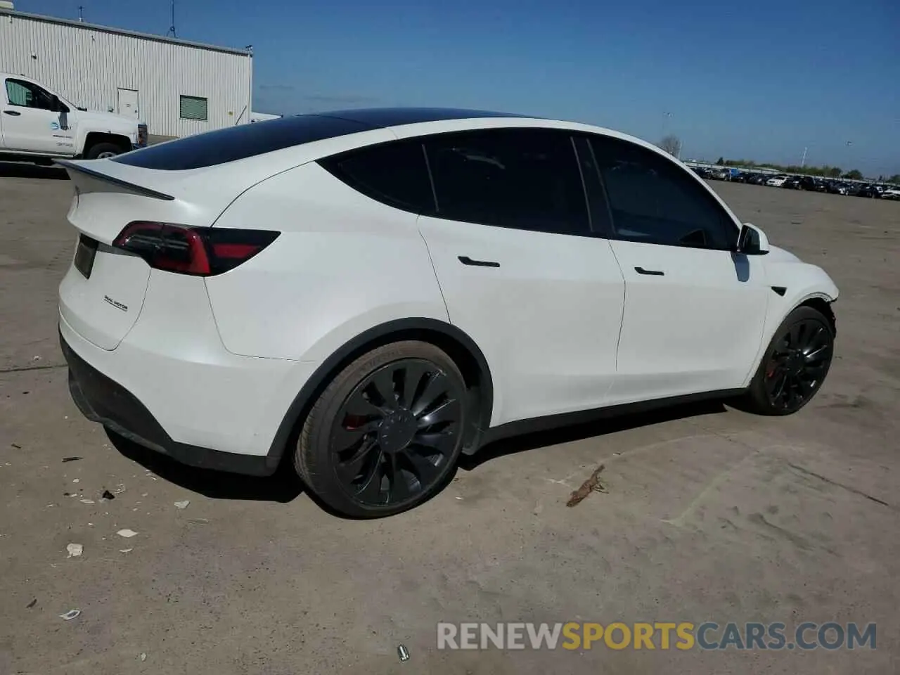 3 Photograph of a damaged car 7SAYGDEF2PF812675 TESLA MODEL Y 2023