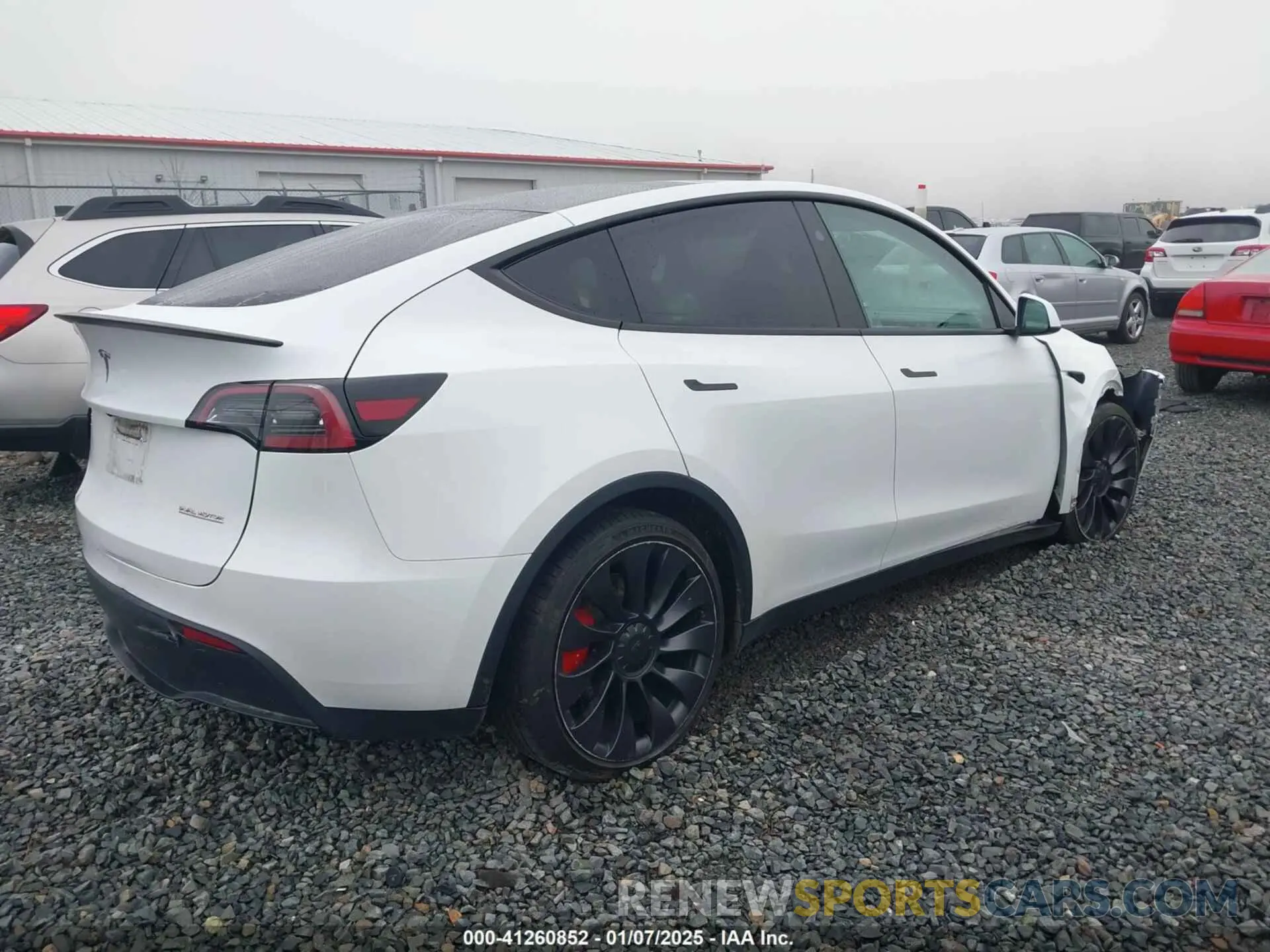 4 Photograph of a damaged car 7SAYGDEF2PF917295 TESLA MODEL Y 2023