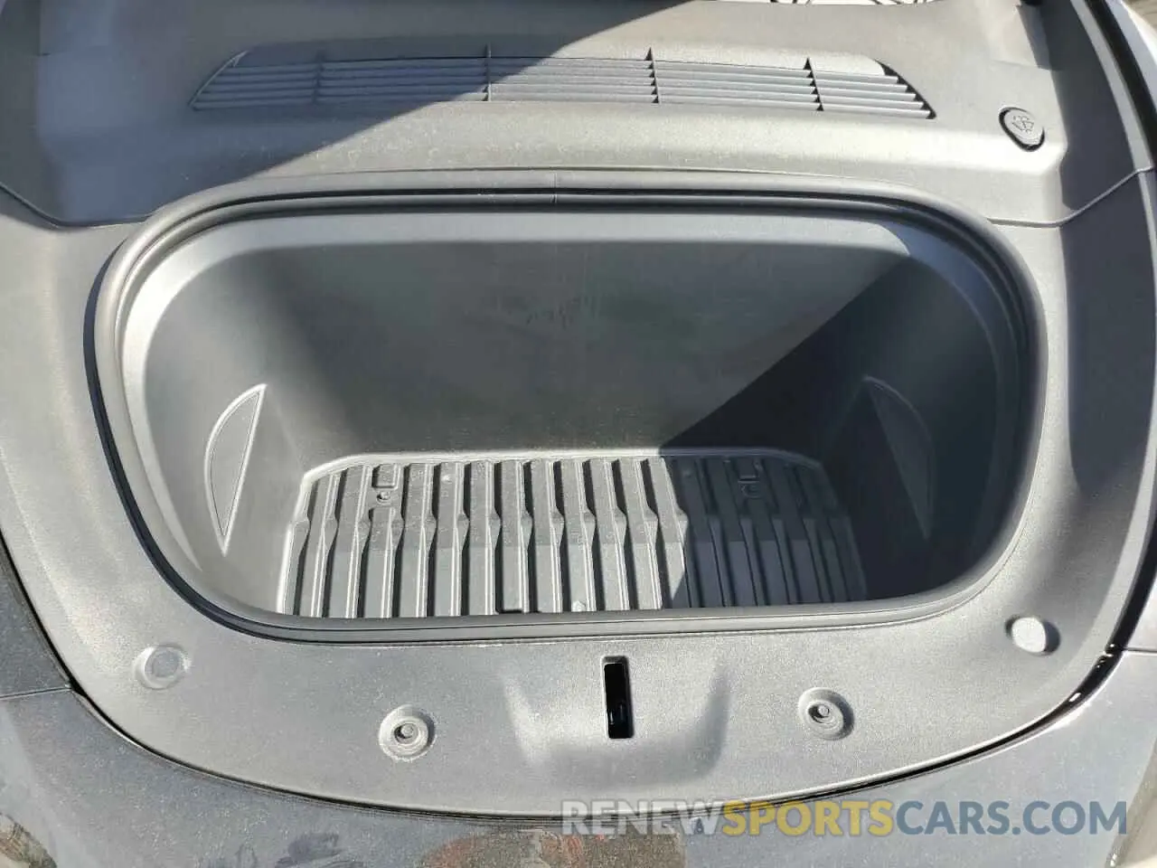 12 Photograph of a damaged car 7SAYGDEF2PF938051 TESLA MODEL Y 2023