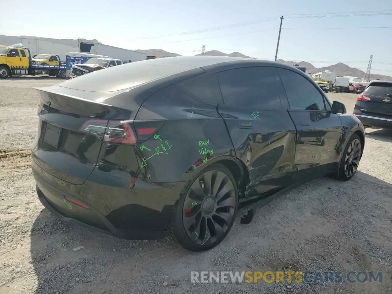 3 Photograph of a damaged car 7SAYGDEF2PF938051 TESLA MODEL Y 2023