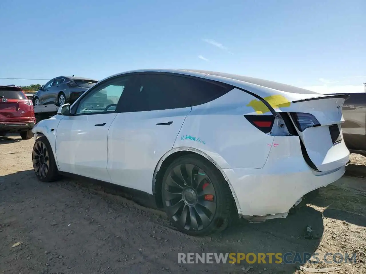 2 Photograph of a damaged car 7SAYGDEF2PF943315 TESLA MODEL Y 2023