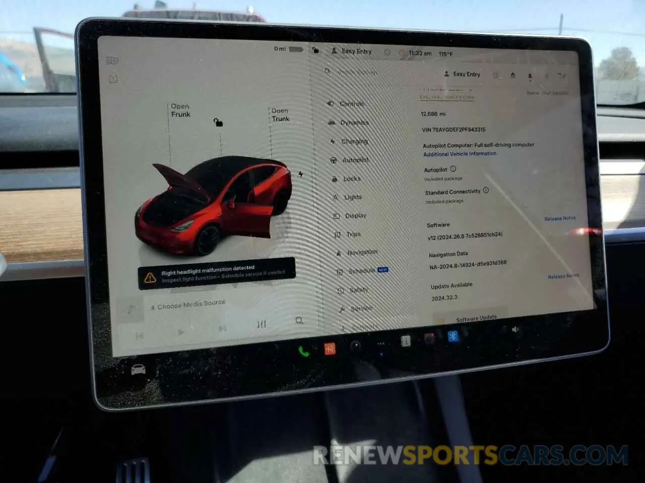 9 Photograph of a damaged car 7SAYGDEF2PF943315 TESLA MODEL Y 2023