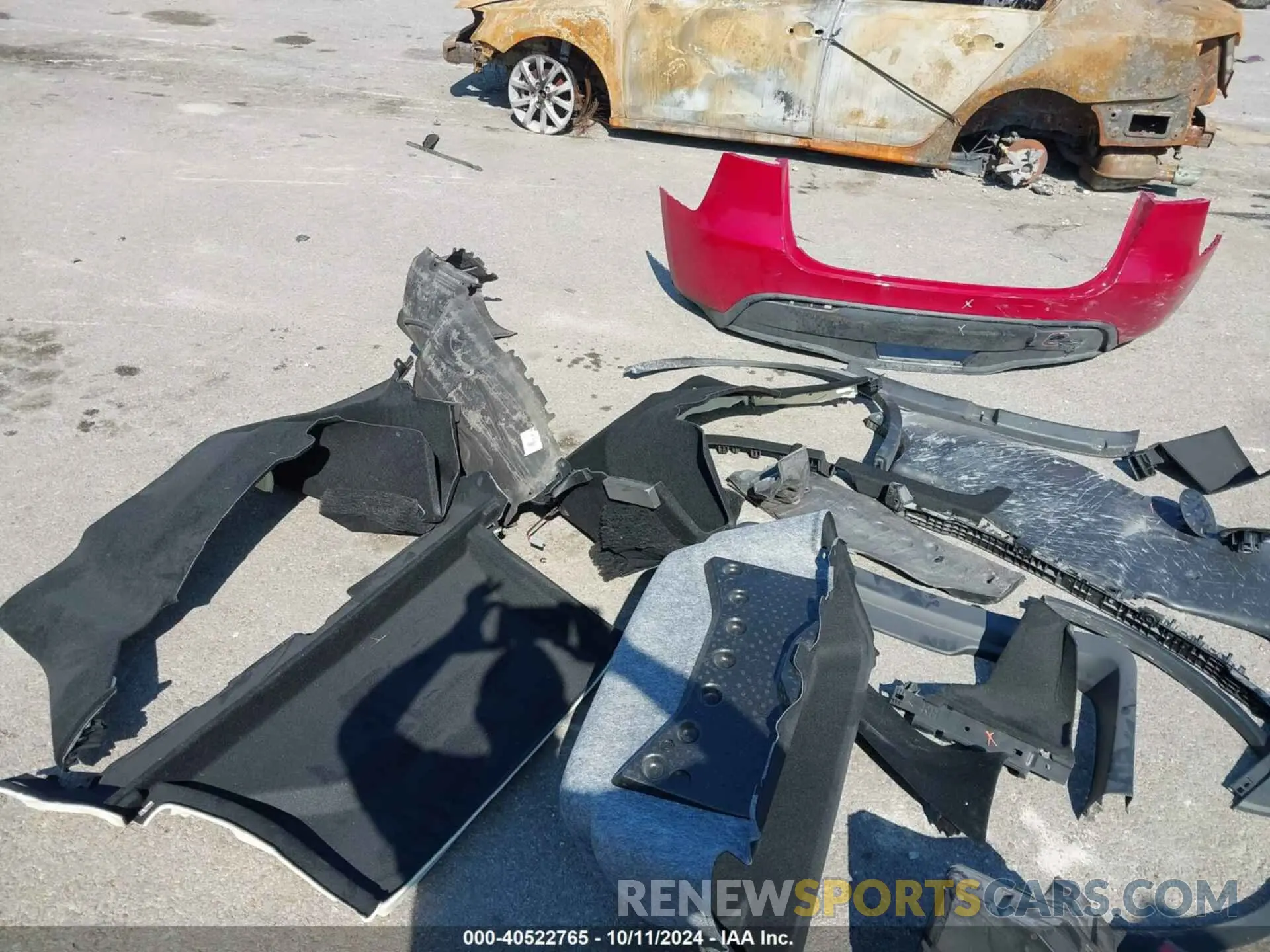 20 Photograph of a damaged car 7SAYGDEF2PF972183 TESLA MODEL Y 2023