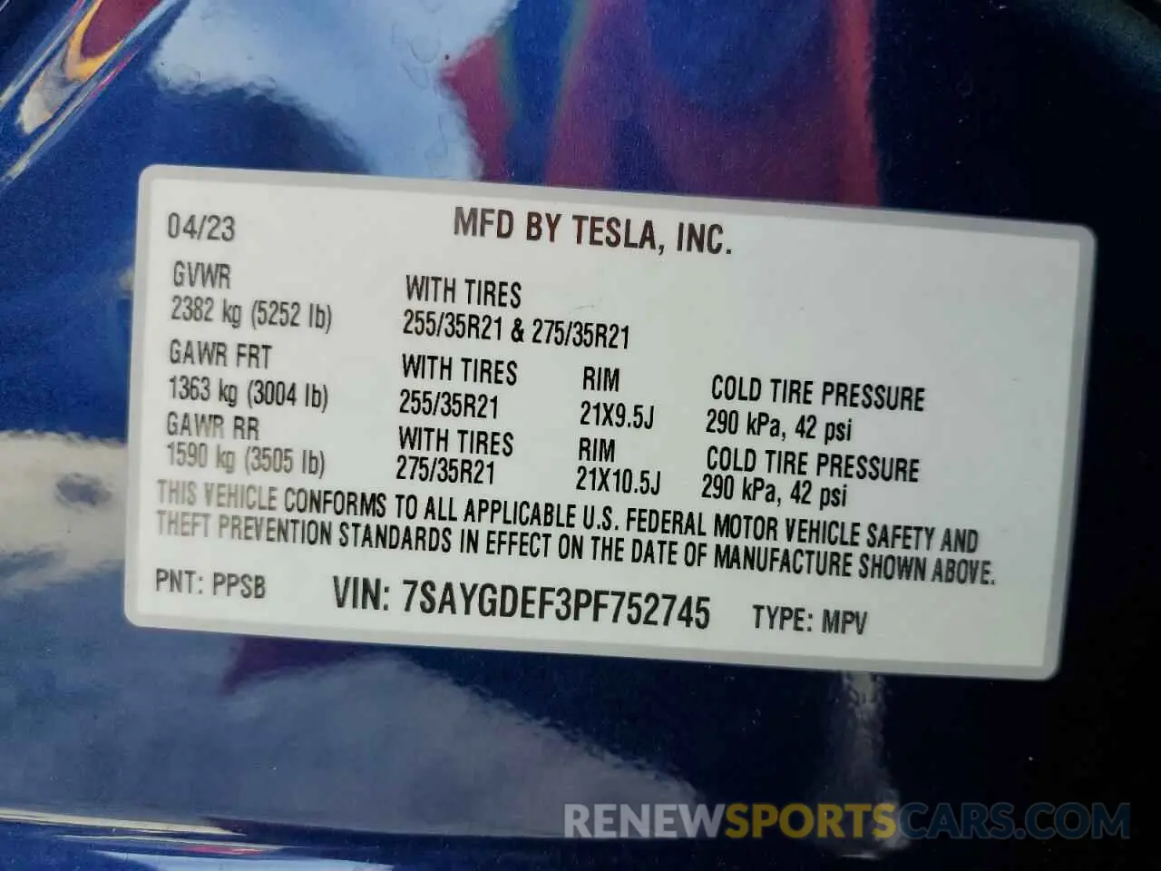 13 Photograph of a damaged car 7SAYGDEF3PF752745 TESLA MODEL Y 2023