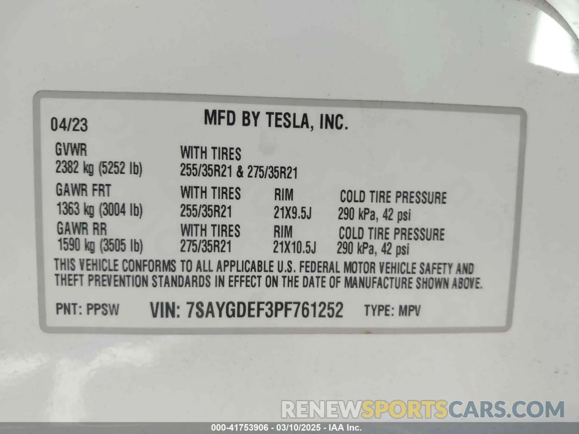 8 Photograph of a damaged car 7SAYGDEF3PF761252 TESLA MODEL Y 2023