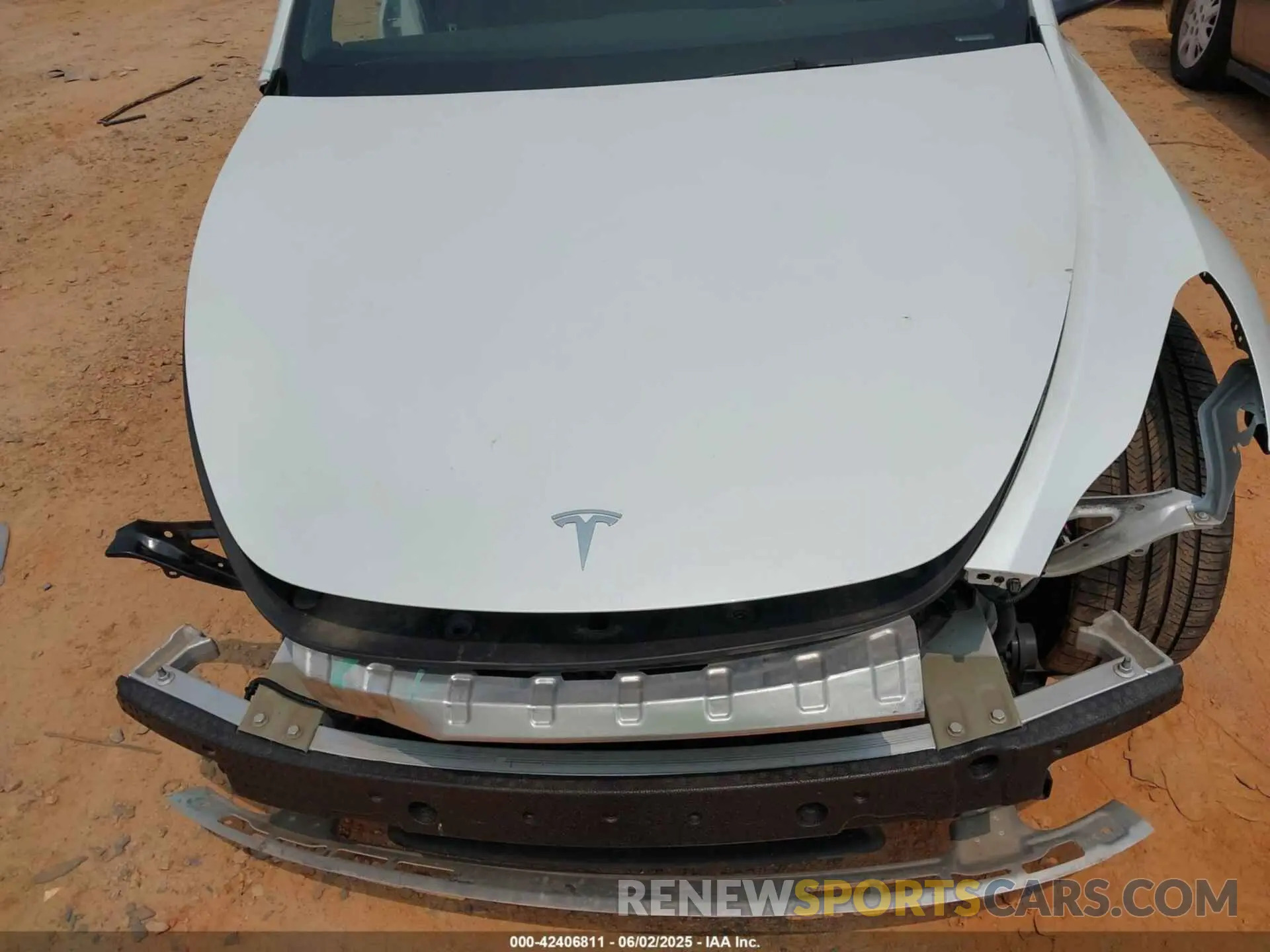 10 Photograph of a damaged car 7SAYGDEF3PF800681 TESLA MODEL Y 2023