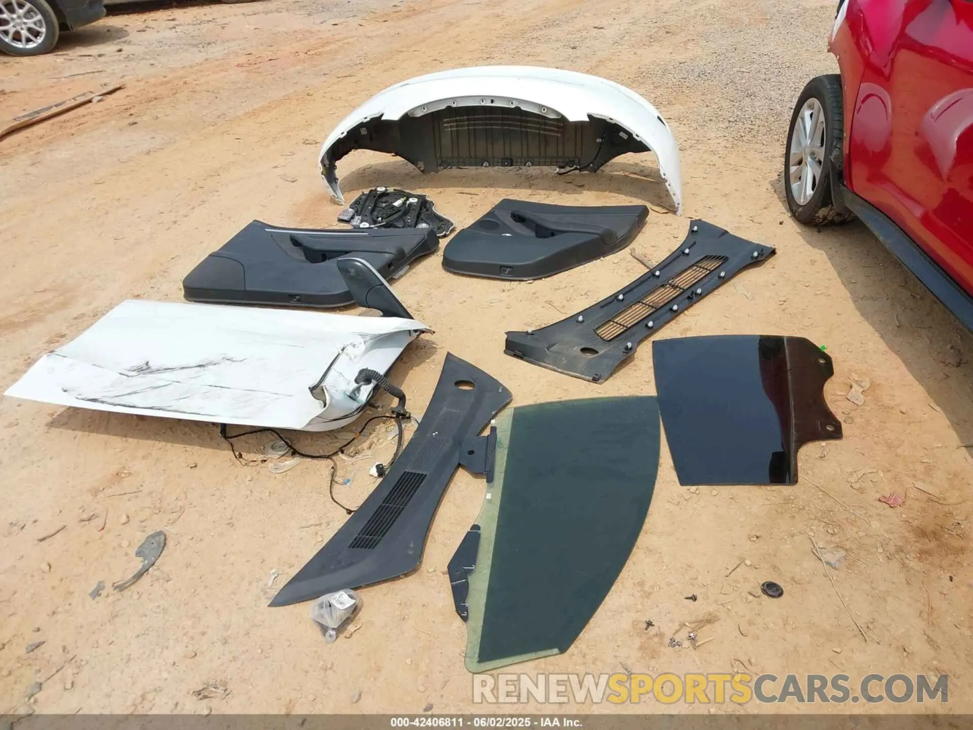 12 Photograph of a damaged car 7SAYGDEF3PF800681 TESLA MODEL Y 2023