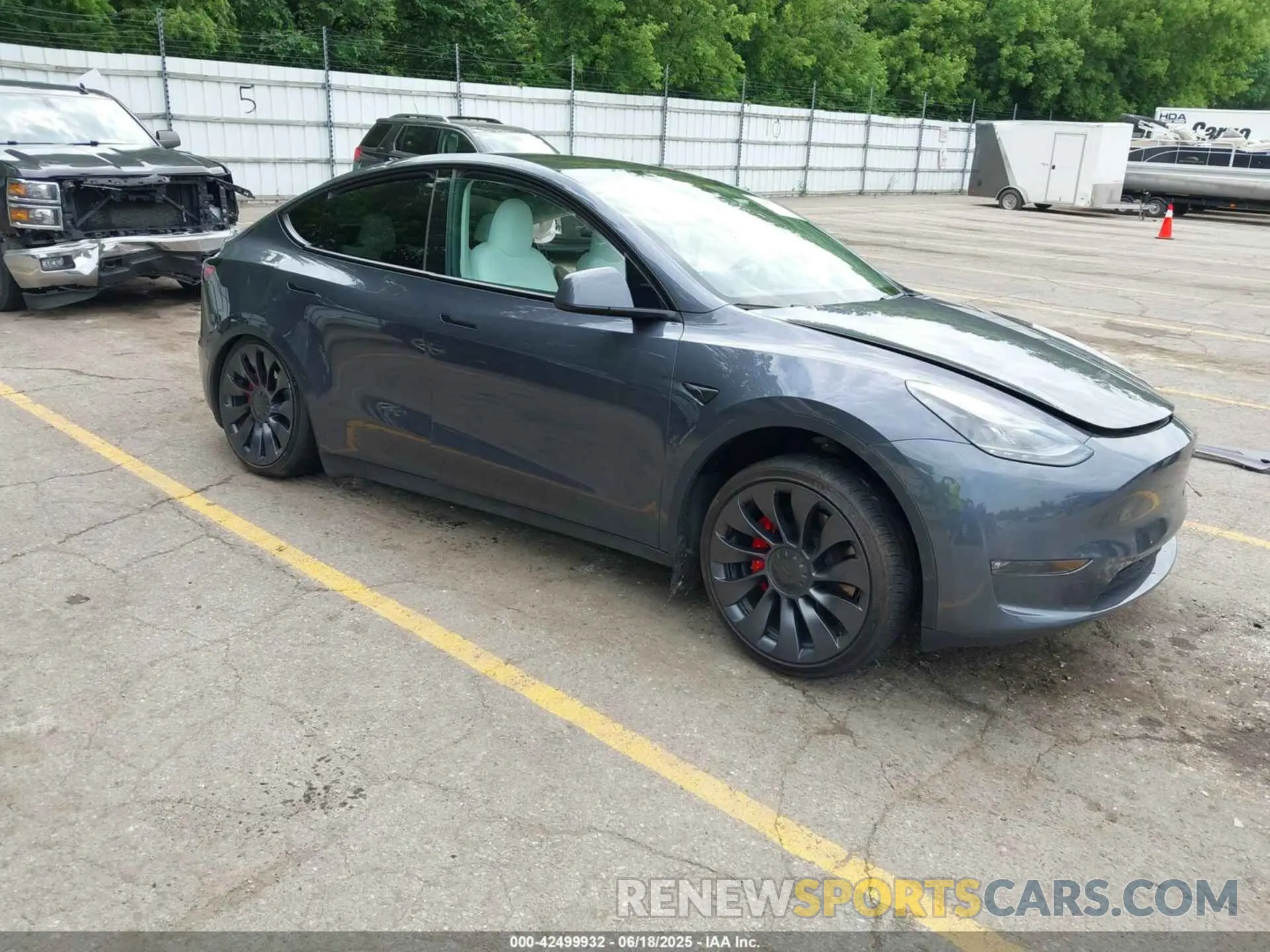 1 Photograph of a damaged car 7SAYGDEF3PF801796 TESLA MODEL Y 2023