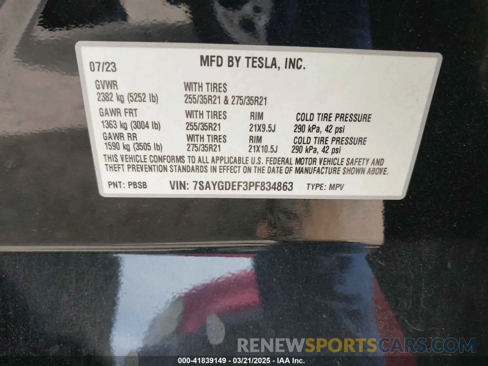 9 Photograph of a damaged car 7SAYGDEF3PF834863 TESLA MODEL Y 2023