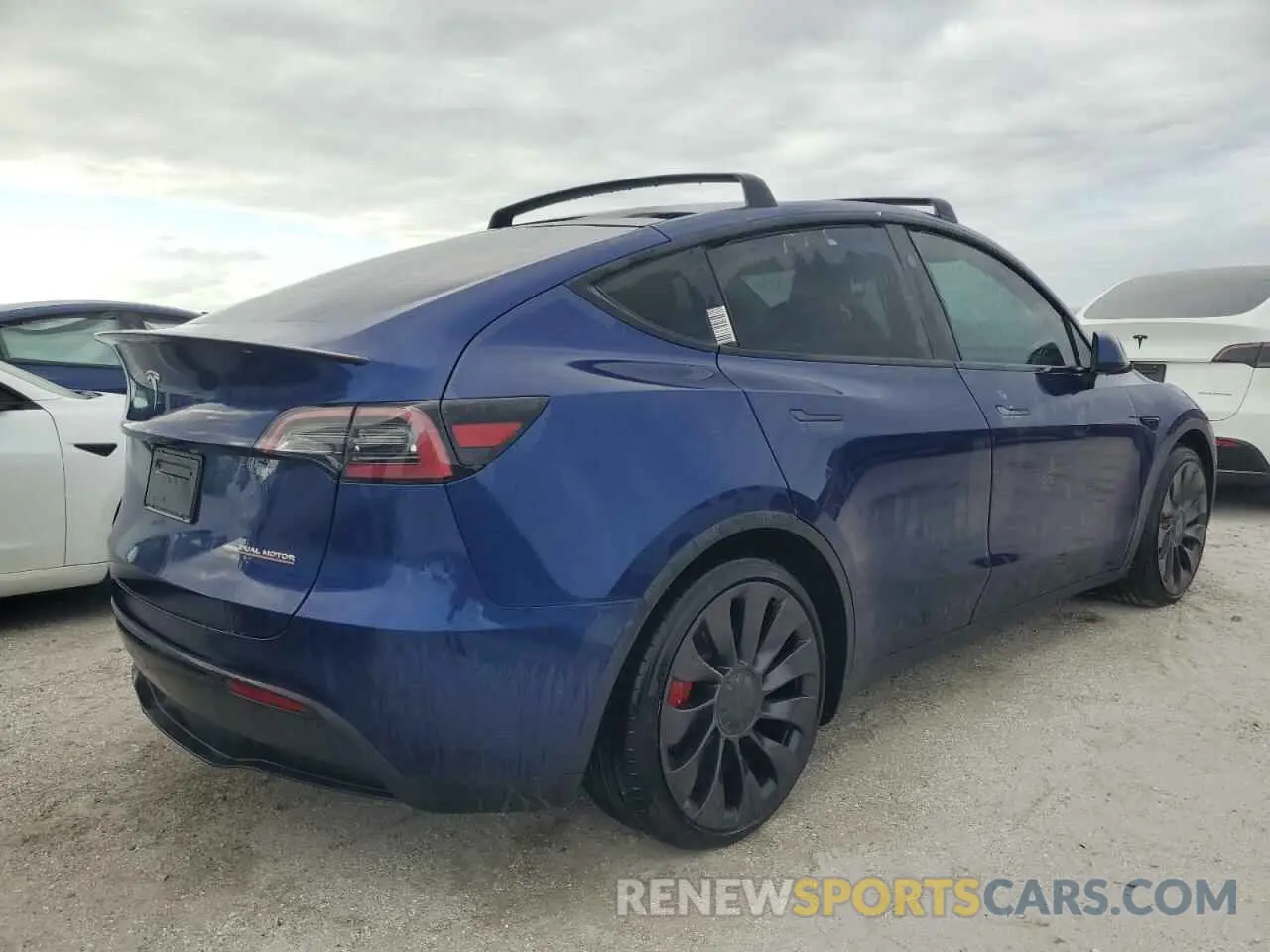 3 Photograph of a damaged car 7SAYGDEF3PF904751 TESLA MODEL Y 2023