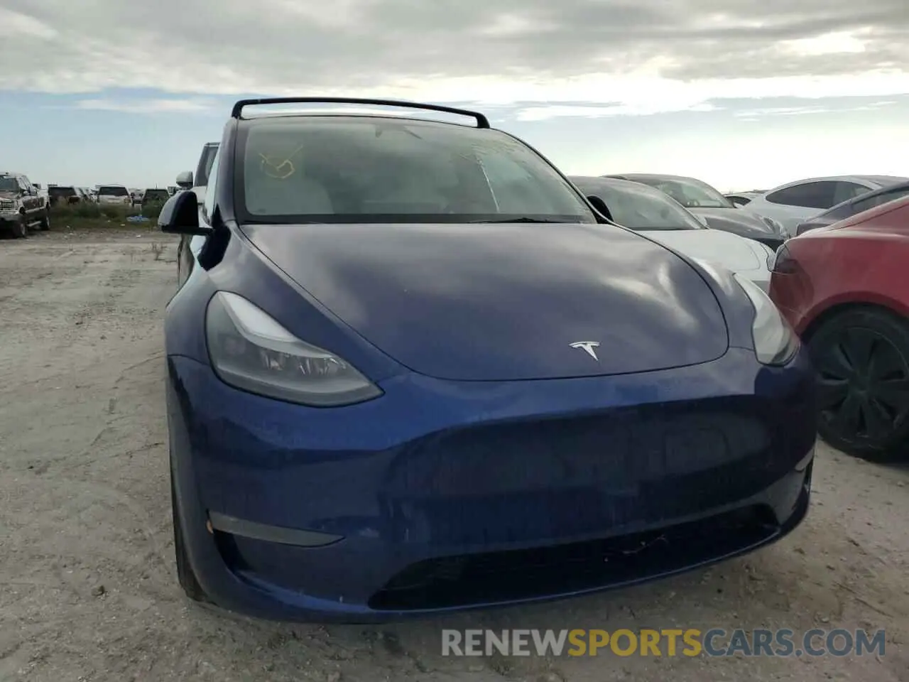 5 Photograph of a damaged car 7SAYGDEF3PF904751 TESLA MODEL Y 2023