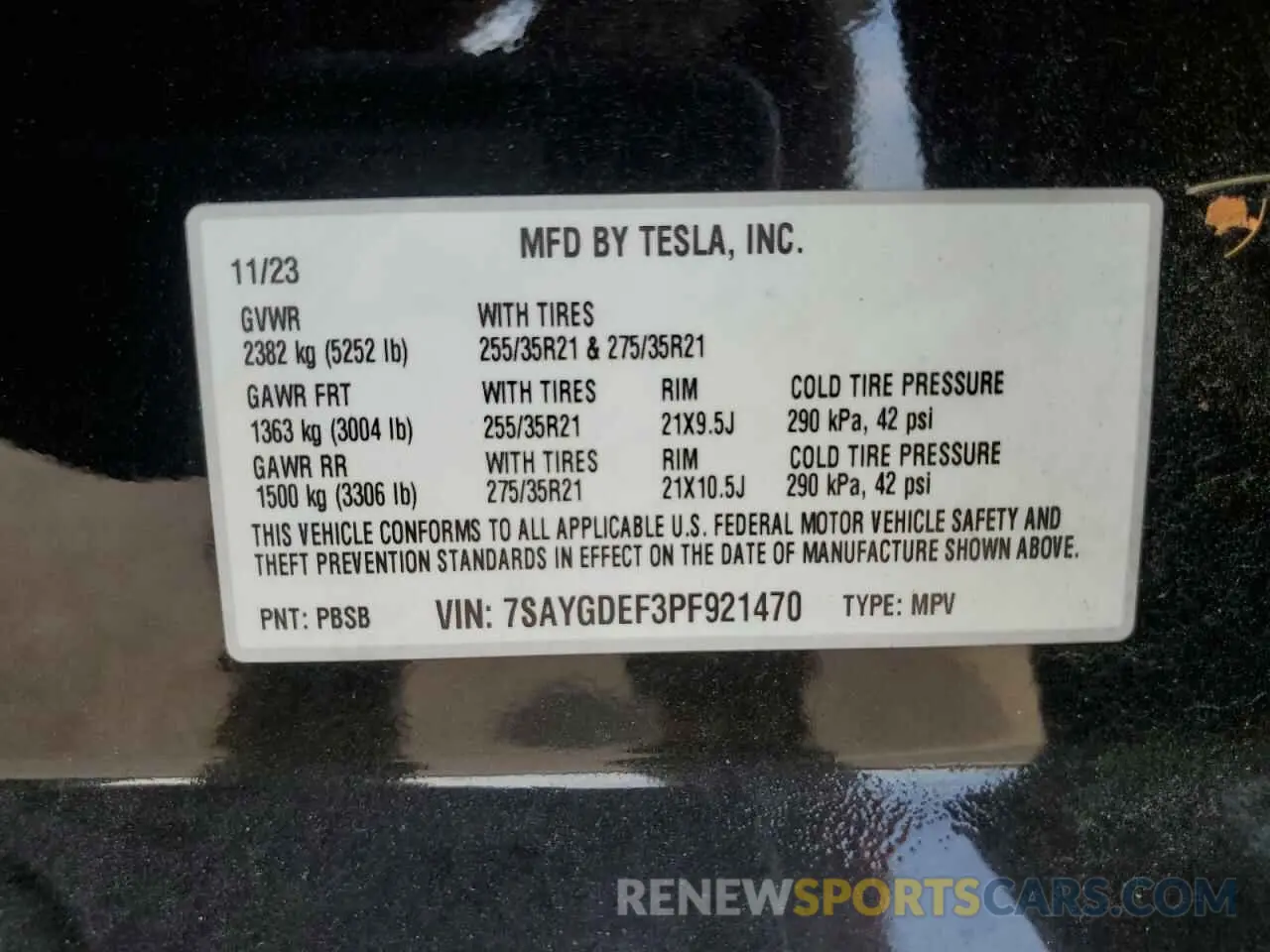 12 Photograph of a damaged car 7SAYGDEF3PF921470 TESLA MODEL Y 2023