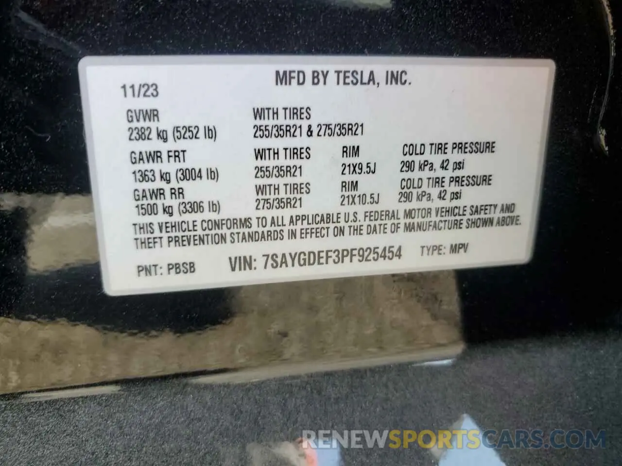 13 Photograph of a damaged car 7SAYGDEF3PF925454 TESLA MODEL Y 2023