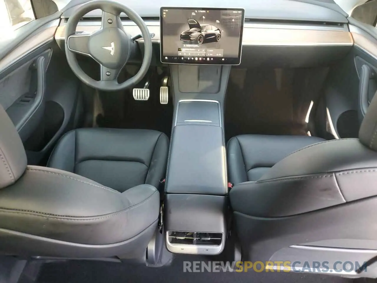 8 Photograph of a damaged car 7SAYGDEF3PF925454 TESLA MODEL Y 2023