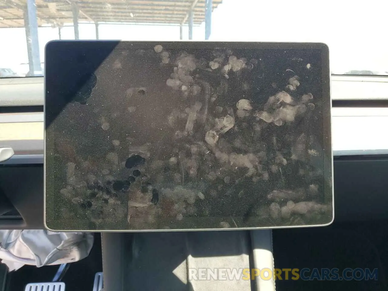 9 Photograph of a damaged car 7SAYGDEF4PF659541 TESLA MODEL Y 2023