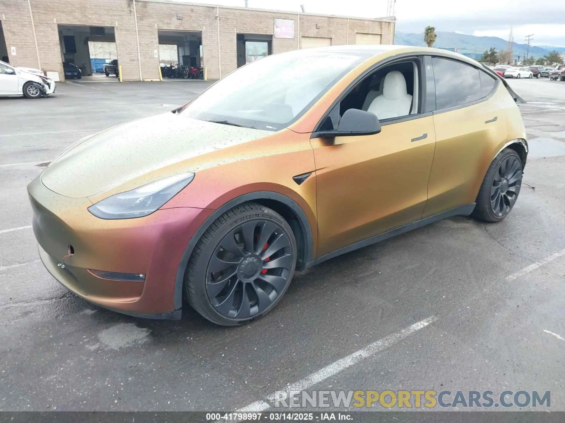 2 Photograph of a damaged car 7SAYGDEF4PF738885 TESLA MODEL Y 2023