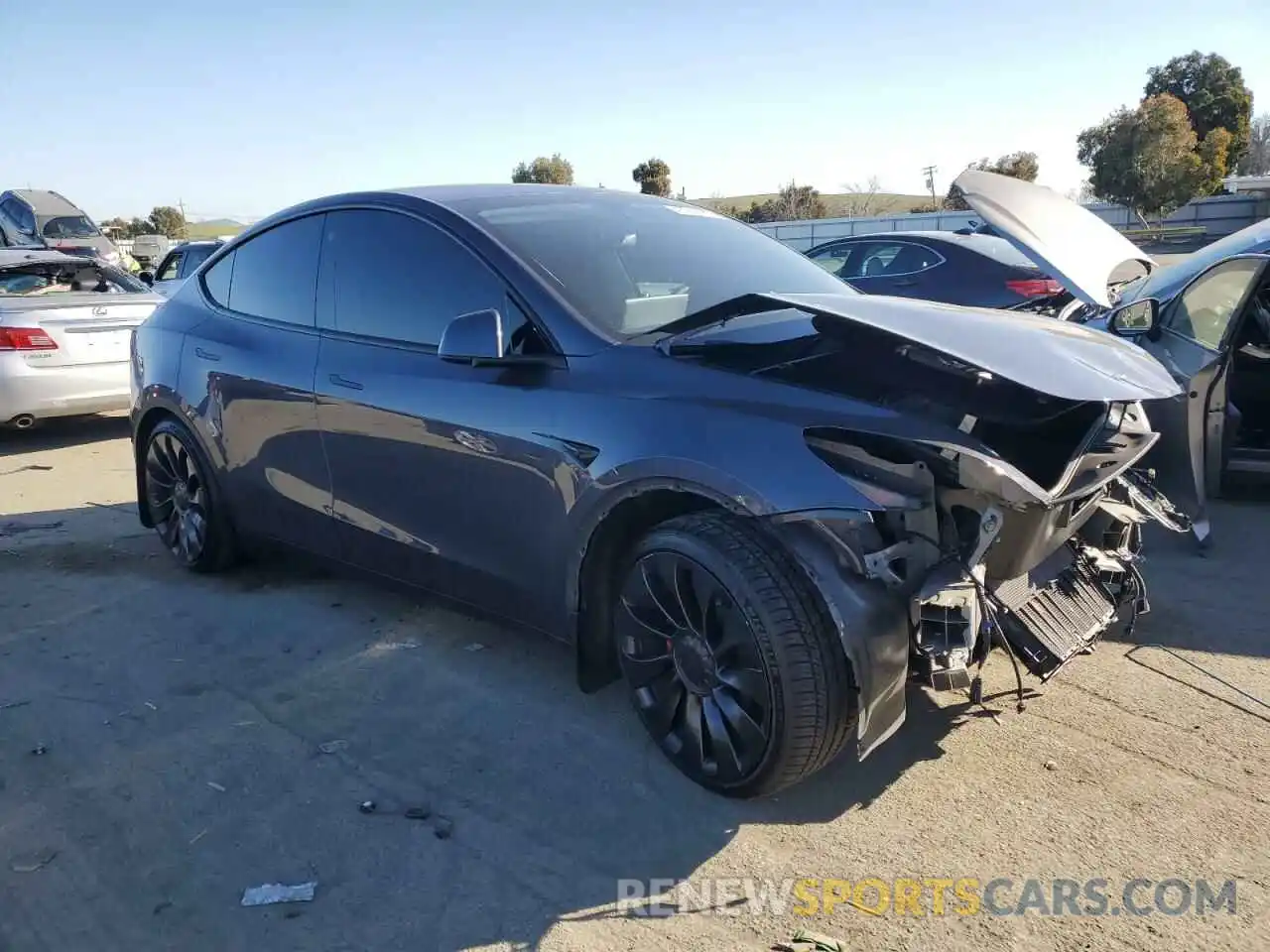 4 Photograph of a damaged car 7SAYGDEF4PF754892 TESLA MODEL Y 2023