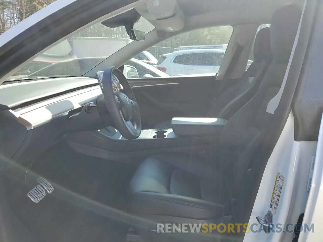 7 Photograph of a damaged car 7SAYGDEF4PF779825 TESLA MODEL Y 2023