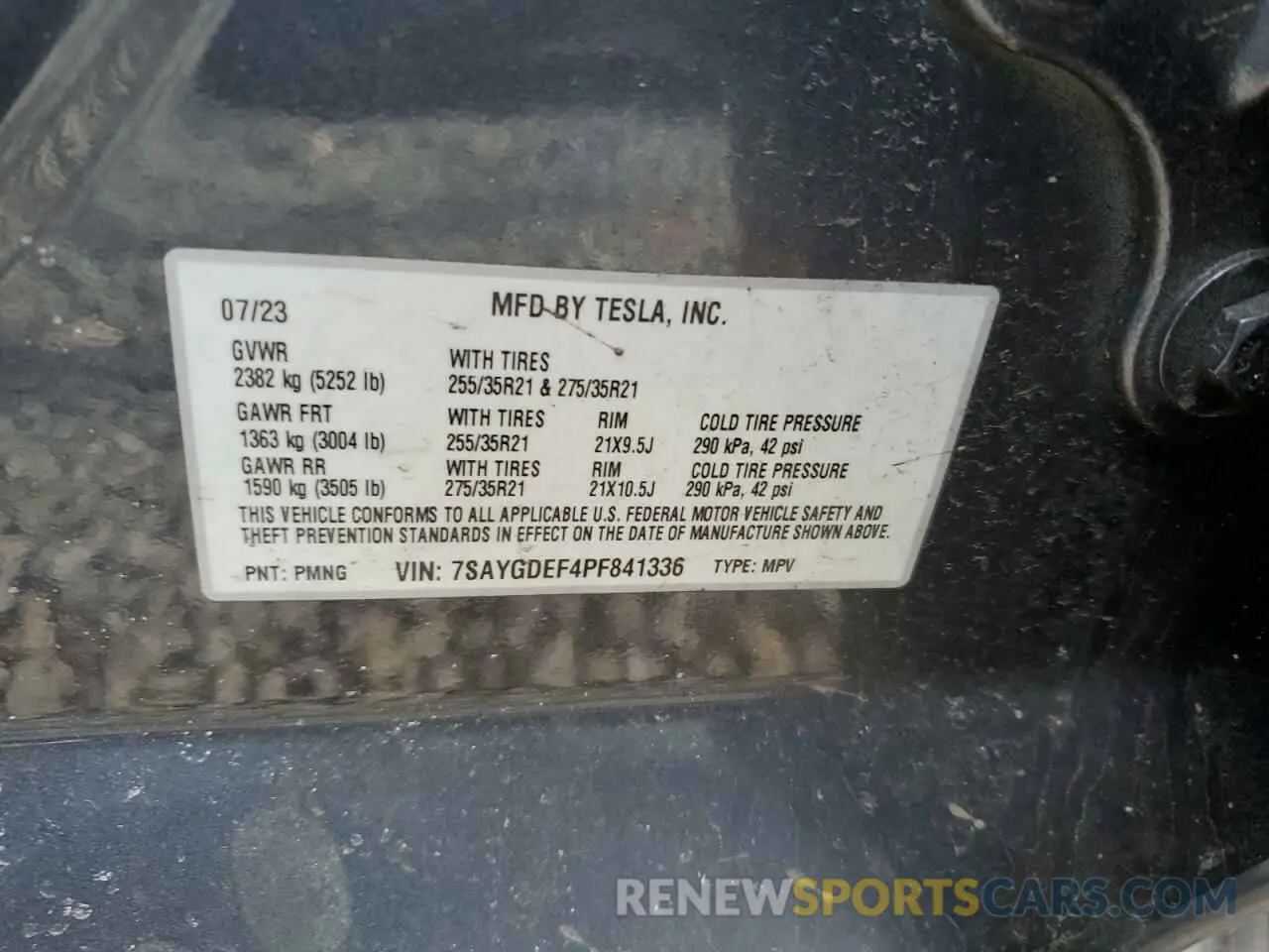 12 Photograph of a damaged car 7SAYGDEF4PF841336 TESLA MODEL Y 2023
