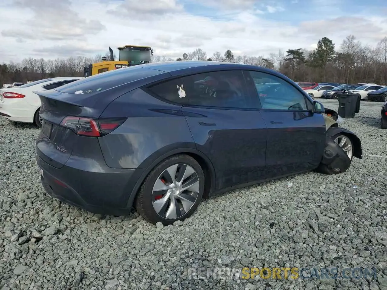 3 Photograph of a damaged car 7SAYGDEF5PF606380 TESLA MODEL Y 2023