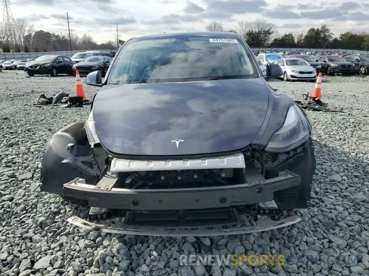 5 Photograph of a damaged car 7SAYGDEF5PF606380 TESLA MODEL Y 2023