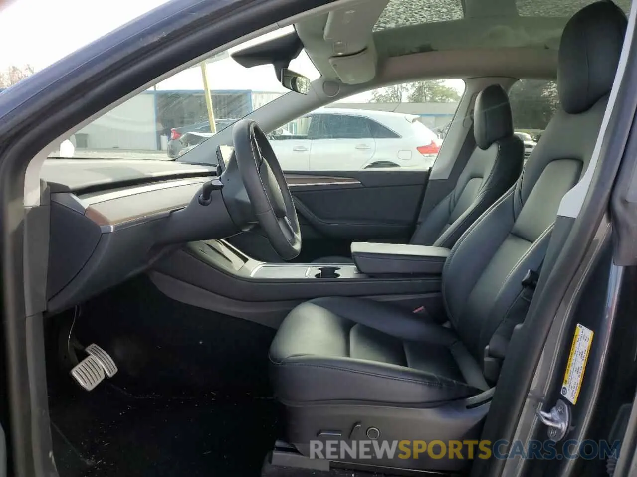 7 Photograph of a damaged car 7SAYGDEF5PF606380 TESLA MODEL Y 2023