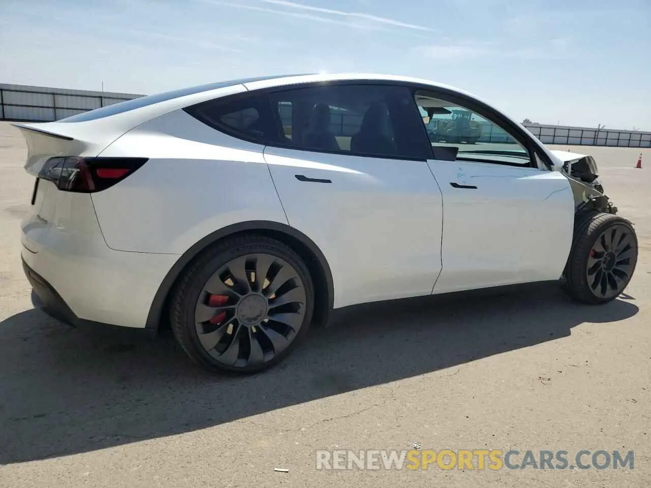 3 Photograph of a damaged car 7SAYGDEF5PF744839 TESLA MODEL Y 2023