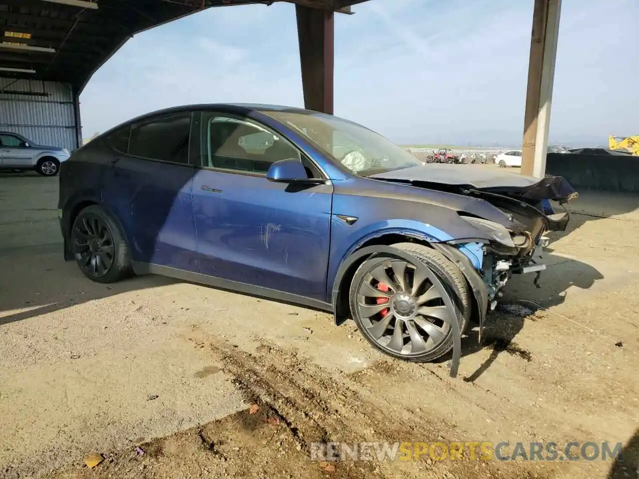 4 Photograph of a damaged car 7SAYGDEF5PF776979 TESLA MODEL Y 2023