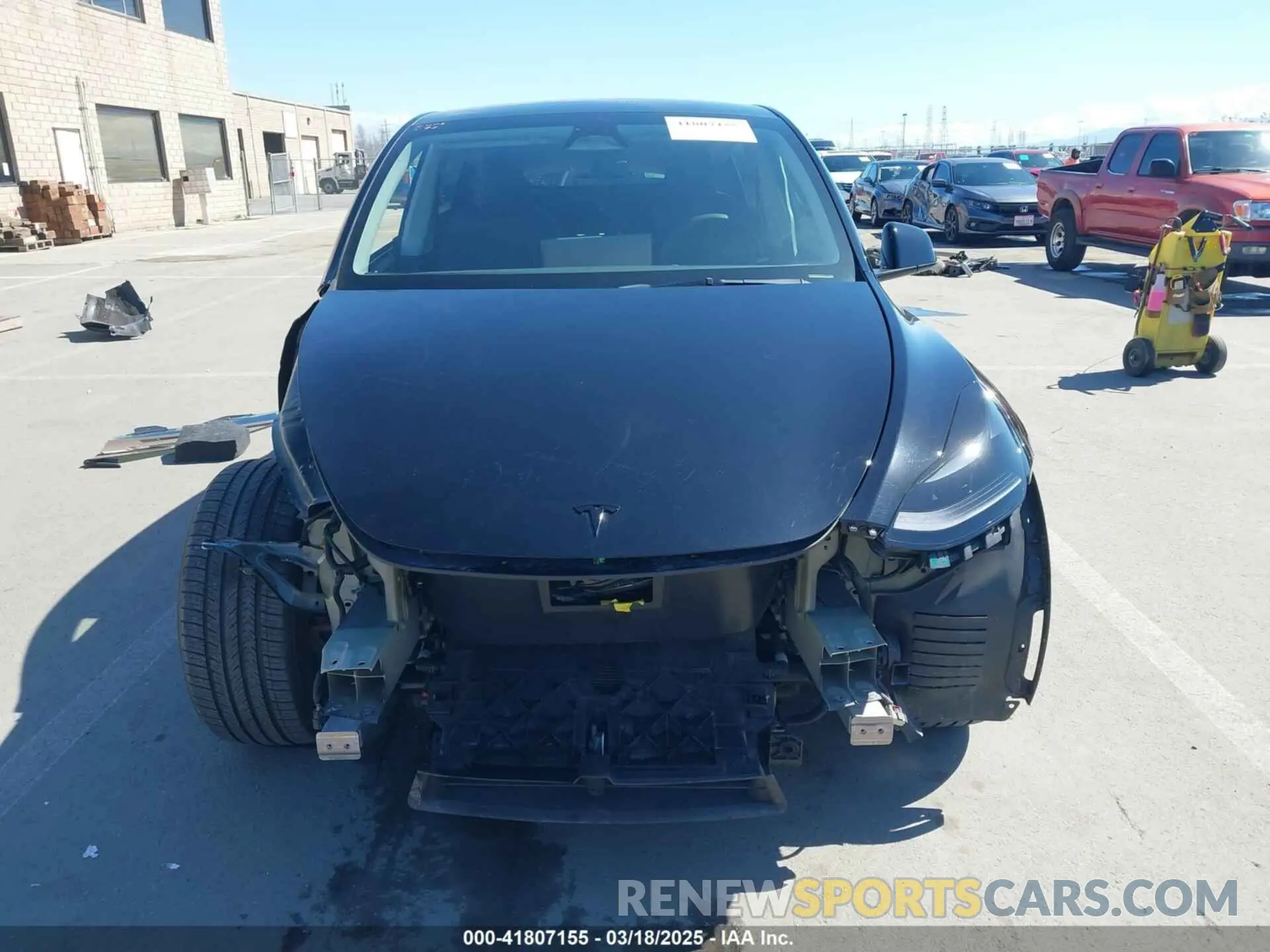 13 Photograph of a damaged car 7SAYGDEF5PF793197 TESLA MODEL Y 2023