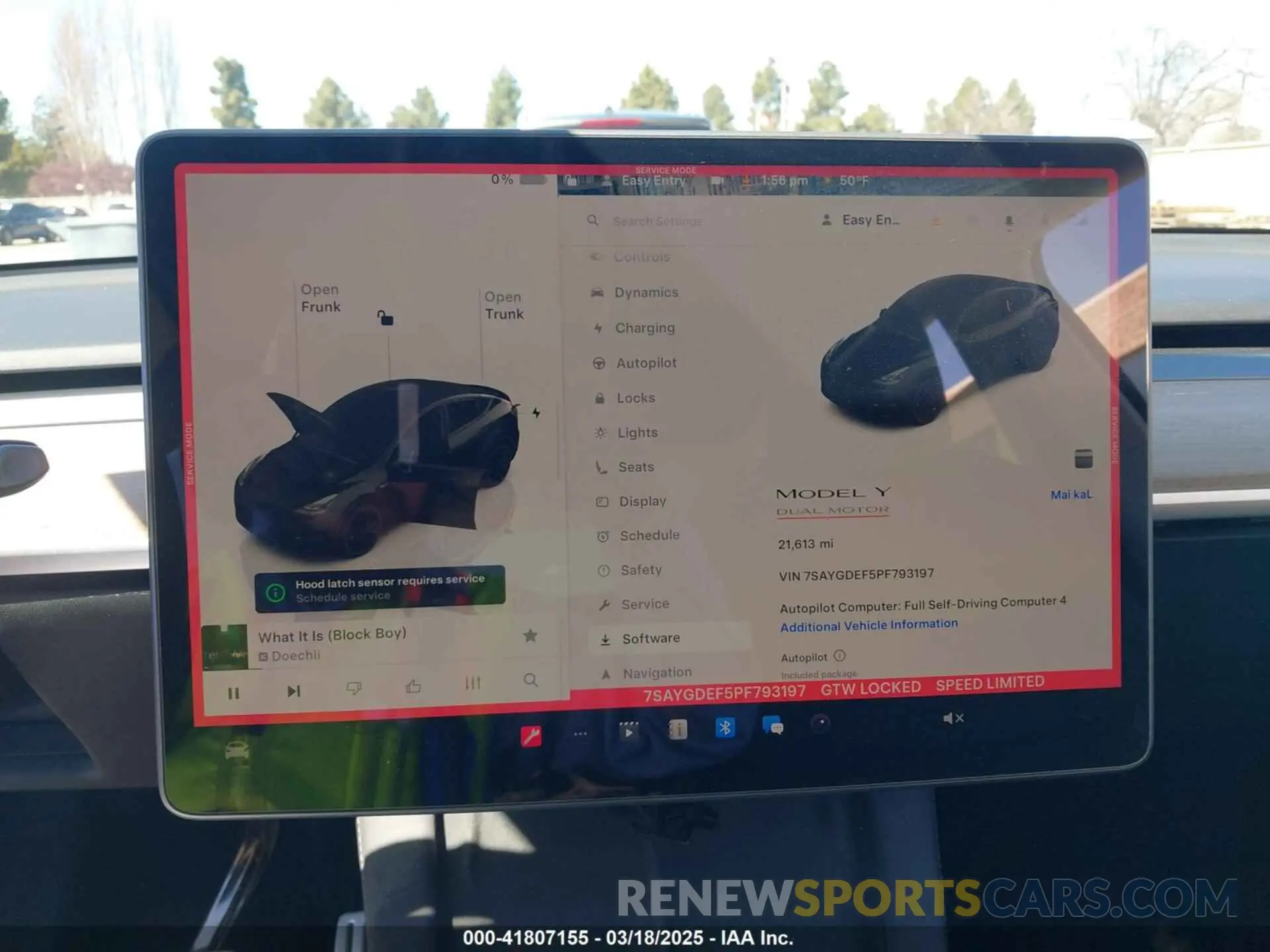 19 Photograph of a damaged car 7SAYGDEF5PF793197 TESLA MODEL Y 2023