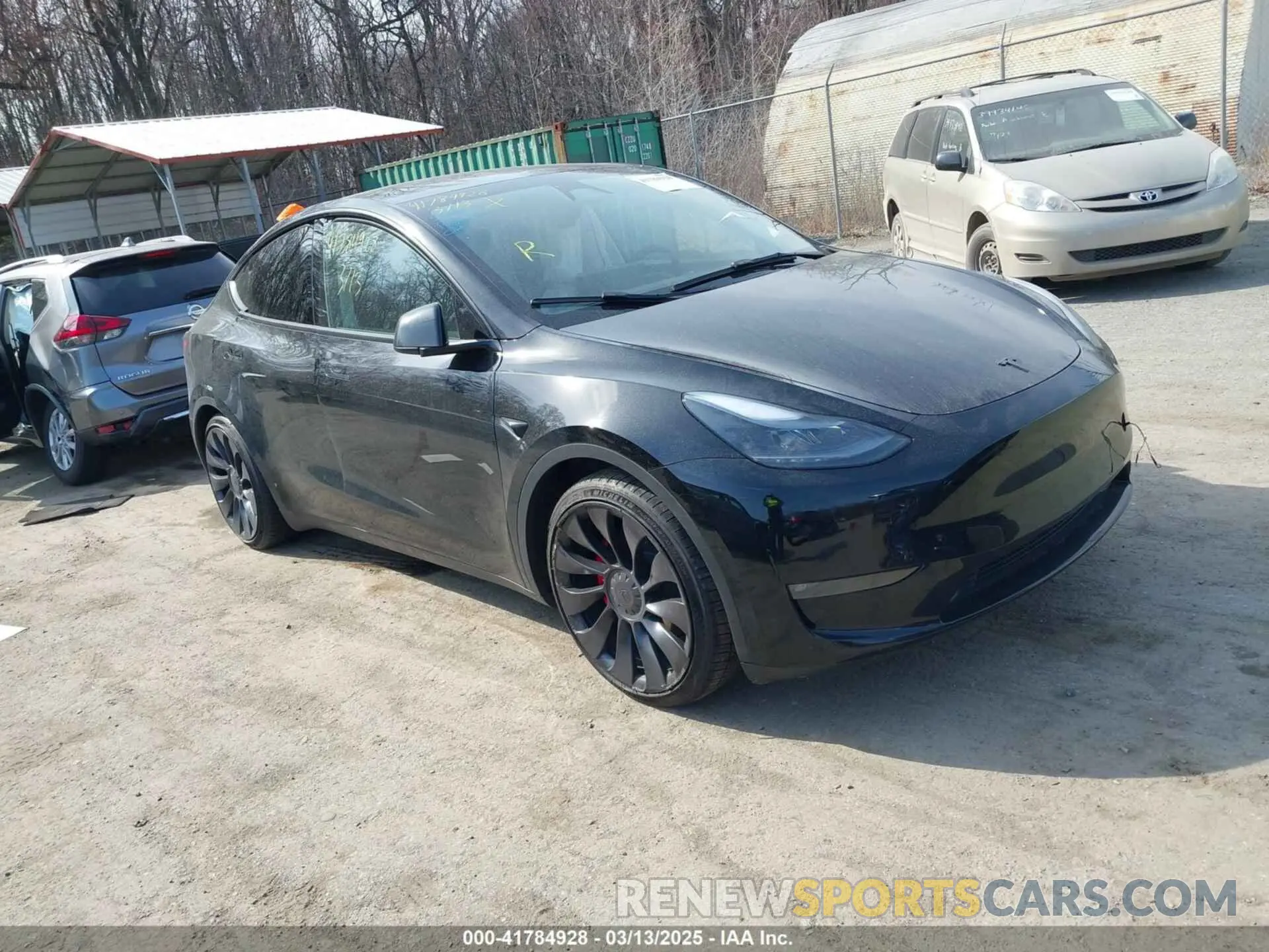 1 Photograph of a damaged car 7SAYGDEF5PF795483 TESLA MODEL Y 2023