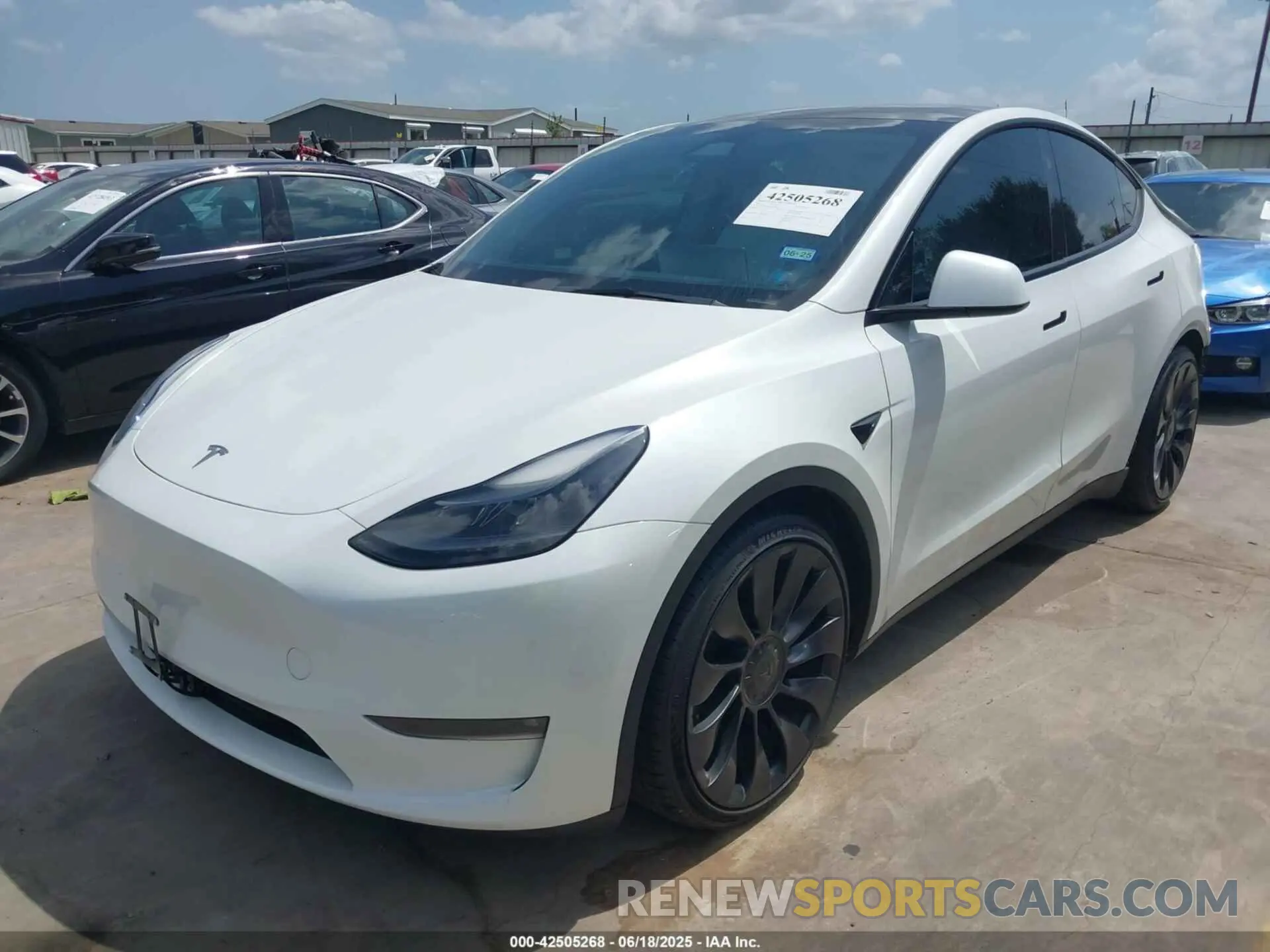 2 Photograph of a damaged car 7SAYGDEF5PF806868 TESLA MODEL Y 2023