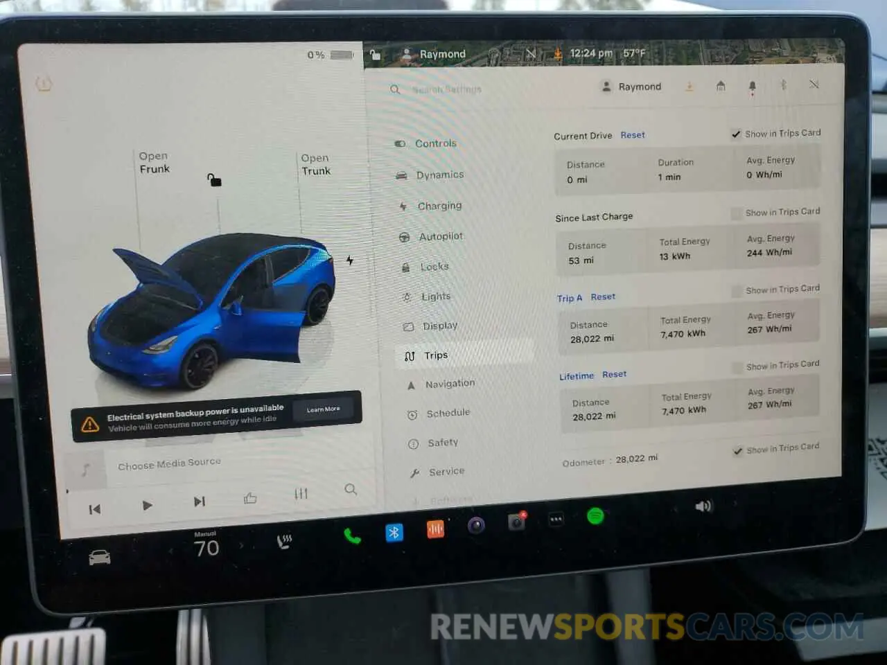 9 Photograph of a damaged car 7SAYGDEF5PF811651 TESLA MODEL Y 2023