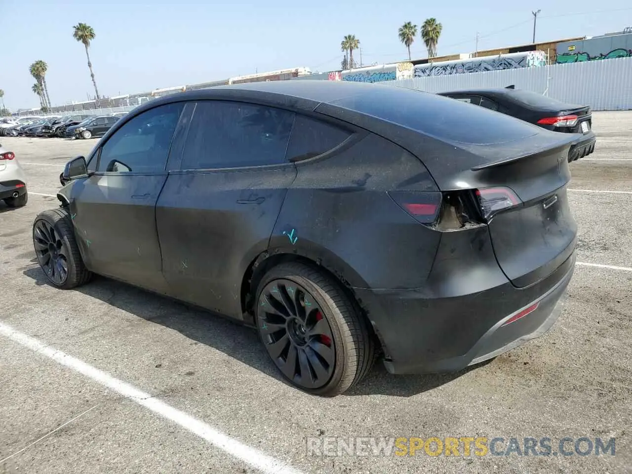 2 Photograph of a damaged car 7SAYGDEF5PF841619 TESLA MODEL Y 2023