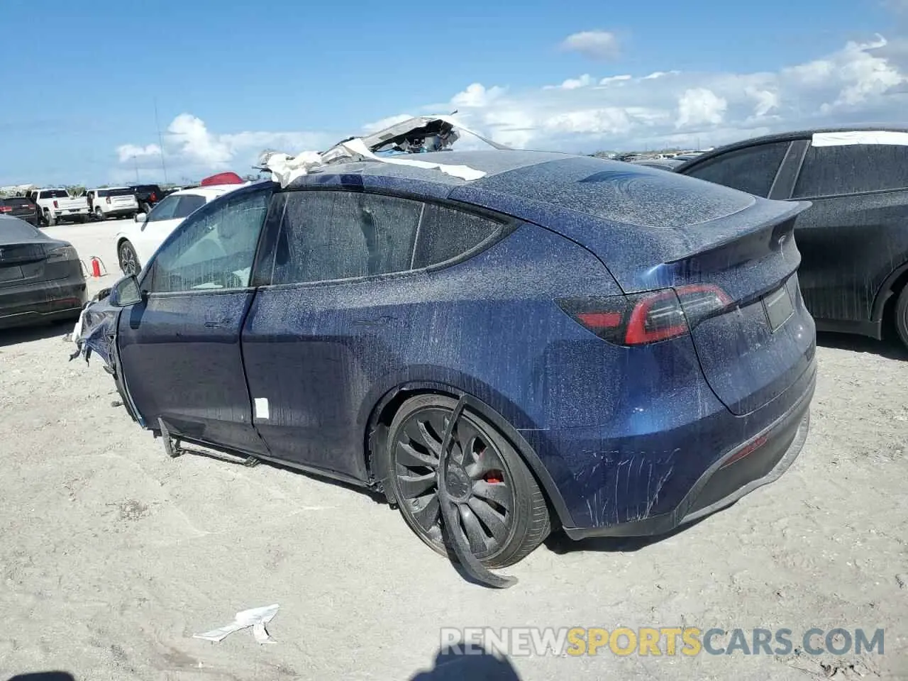 2 Photograph of a damaged car 7SAYGDEF5PF863801 TESLA MODEL Y 2023