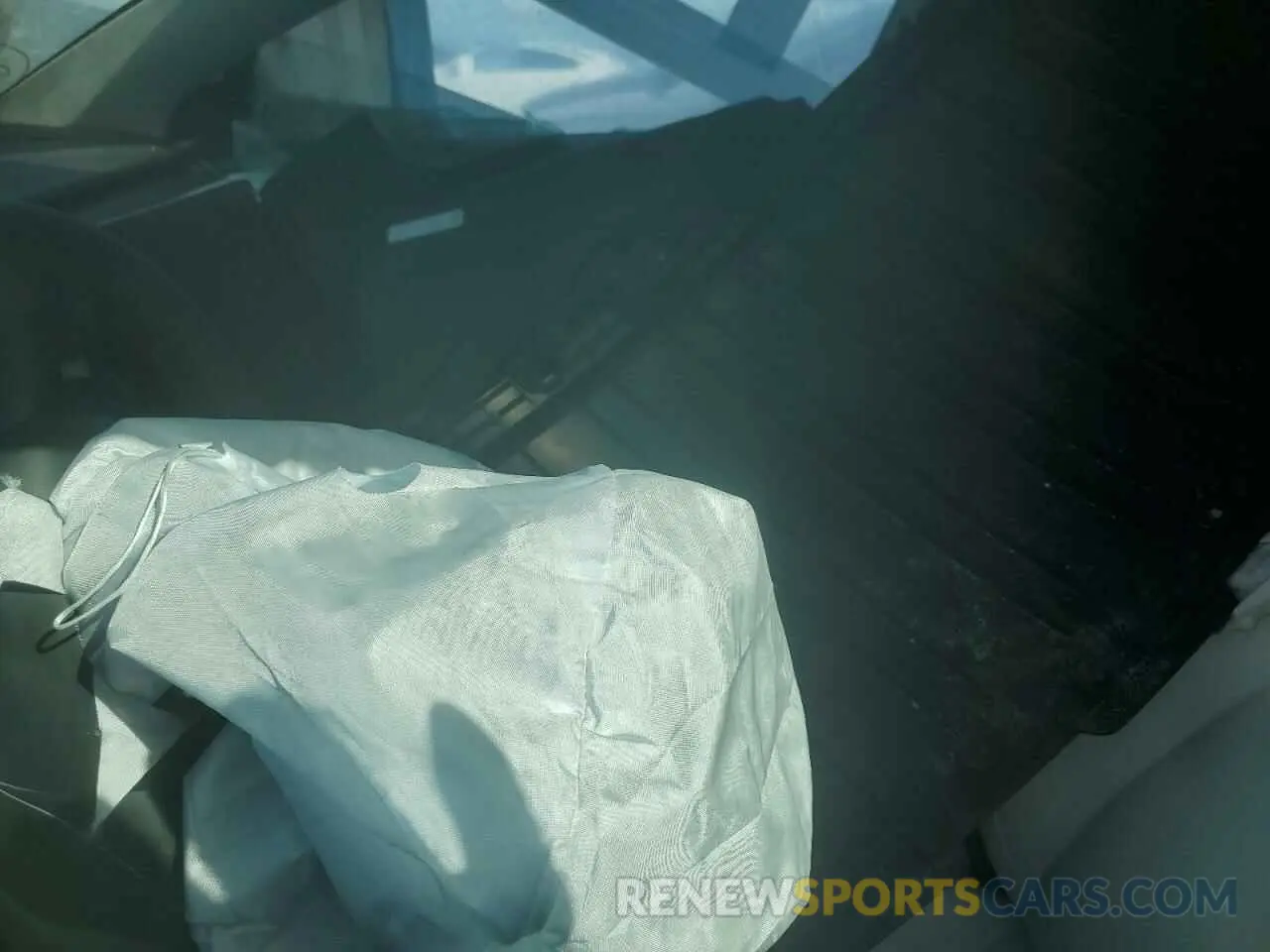 8 Photograph of a damaged car 7SAYGDEF5PF863801 TESLA MODEL Y 2023