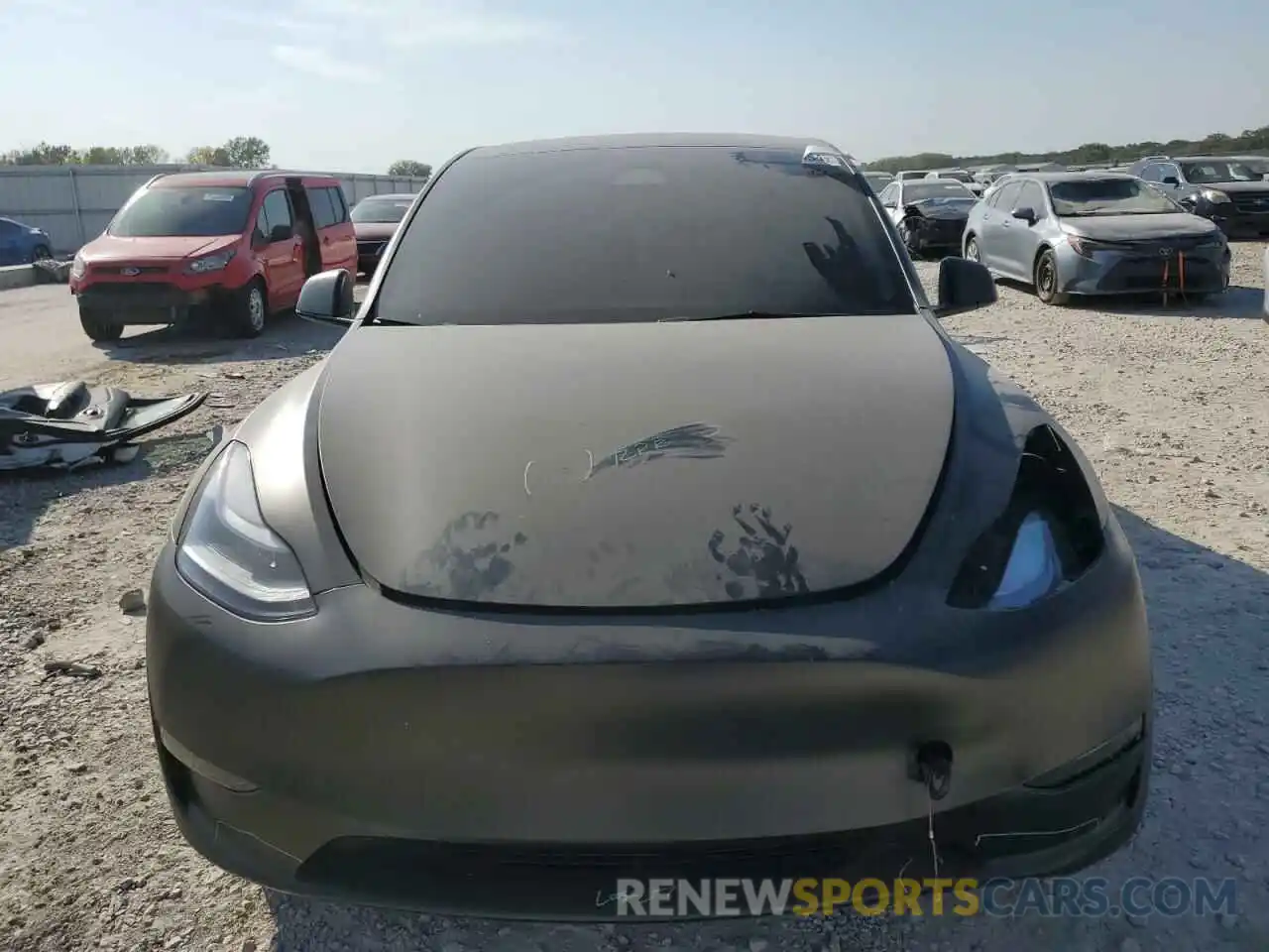 5 Photograph of a damaged car 7SAYGDEF5PF866827 TESLA MODEL Y 2023