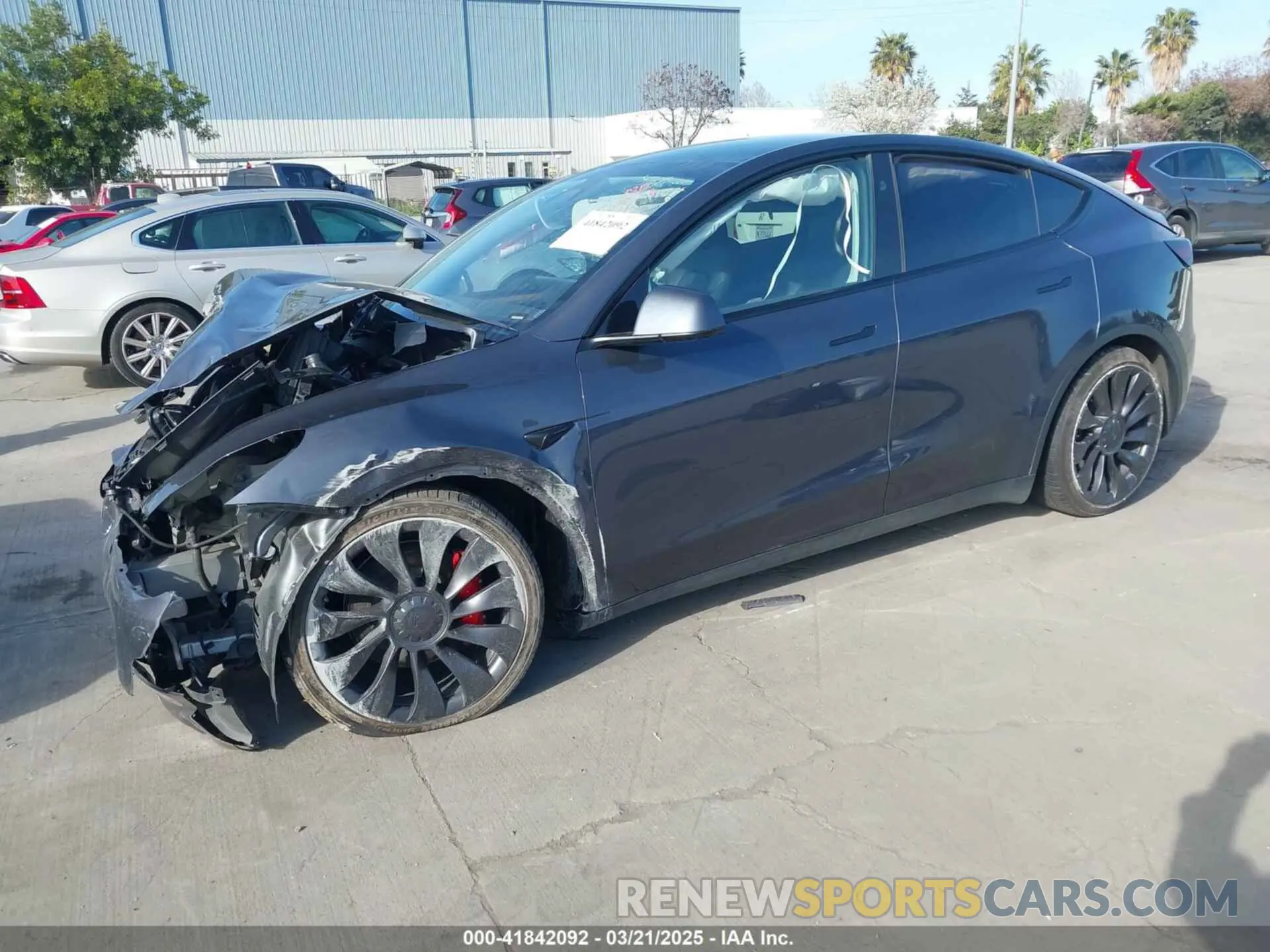 2 Photograph of a damaged car 7SAYGDEF5PF917338 TESLA MODEL Y 2023