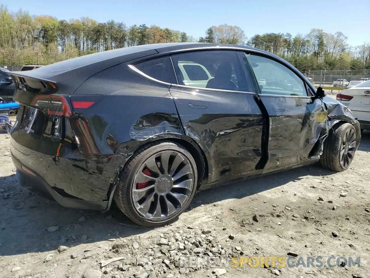3 Photograph of a damaged car 7SAYGDEF5PF941624 TESLA MODEL Y 2023