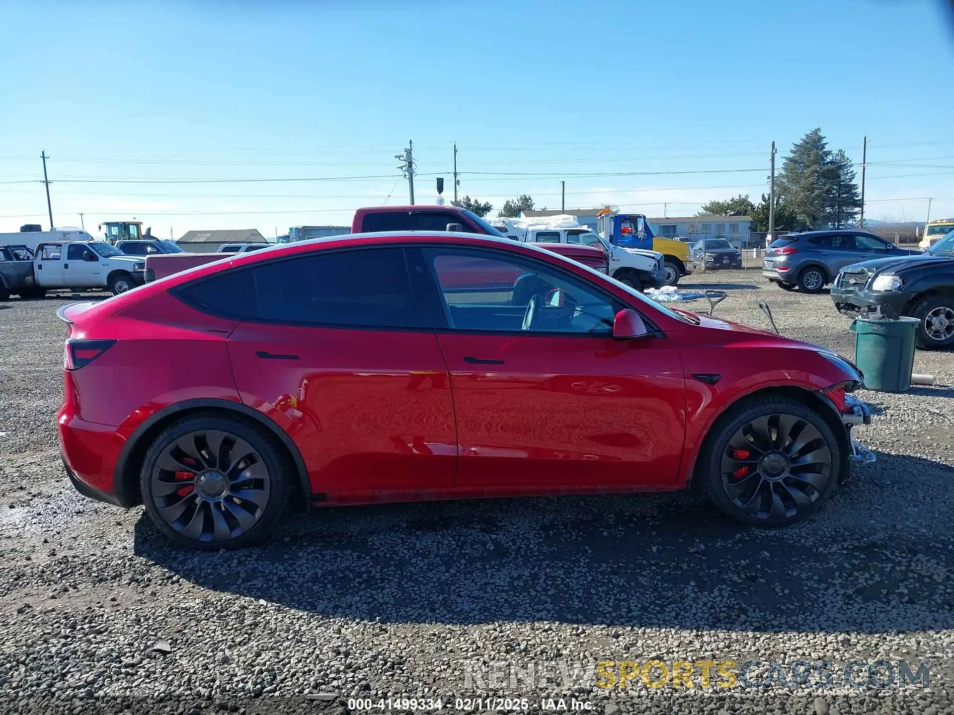 13 Photograph of a damaged car 7SAYGDEF5PF968855 TESLA MODEL Y 2023