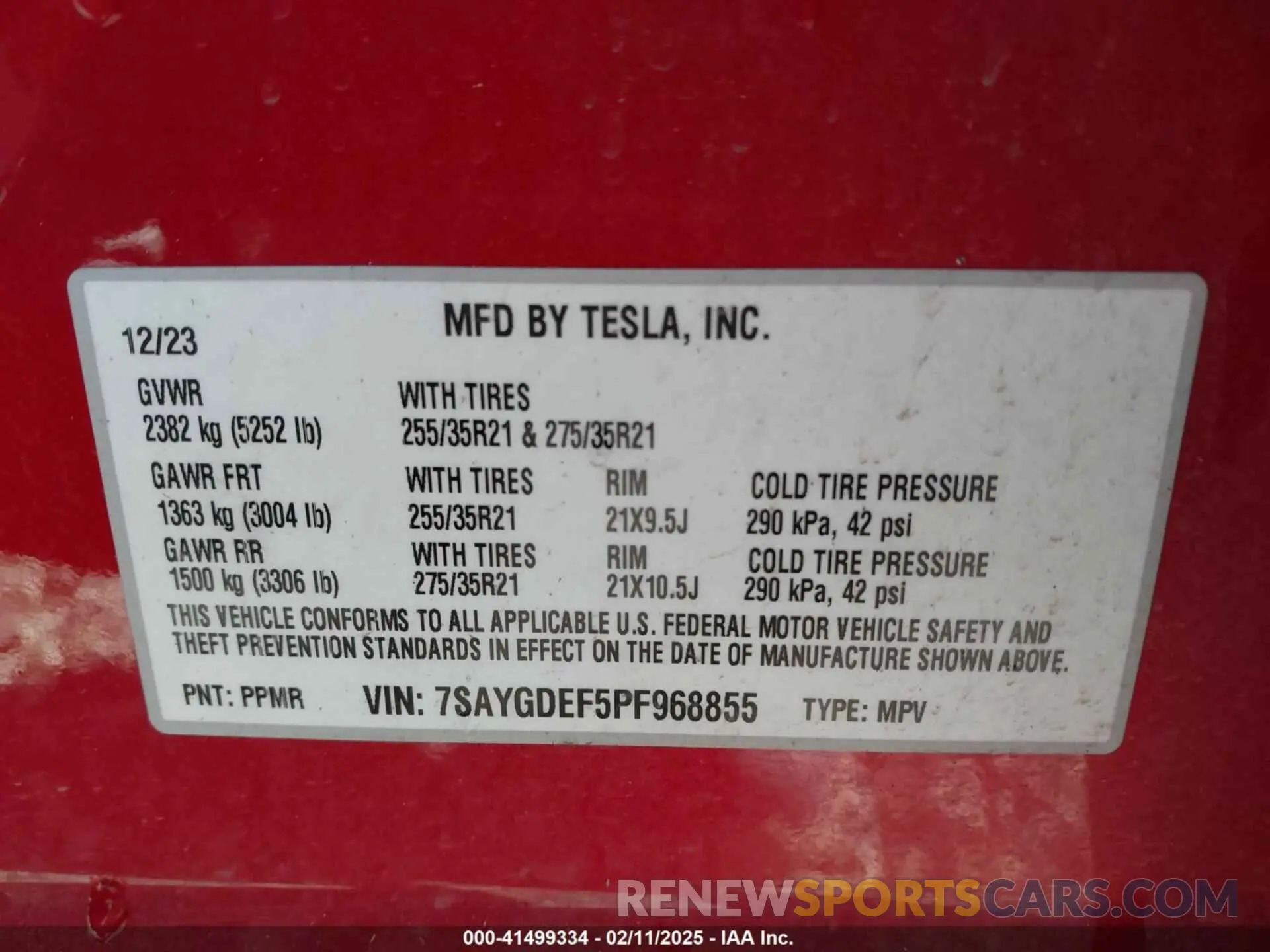 9 Photograph of a damaged car 7SAYGDEF5PF968855 TESLA MODEL Y 2023