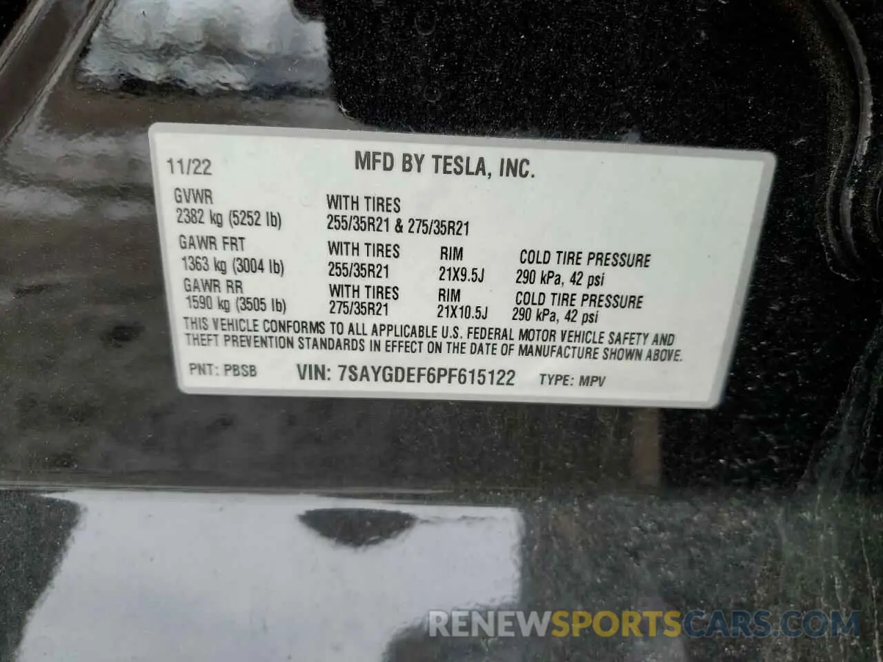 12 Photograph of a damaged car 7SAYGDEF6PF615122 TESLA MODEL Y 2023